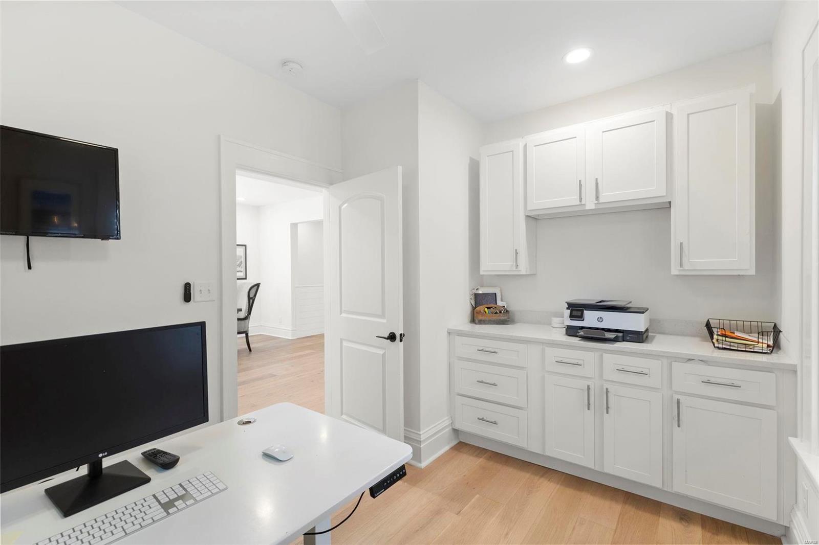 Hi Pointe - Residential