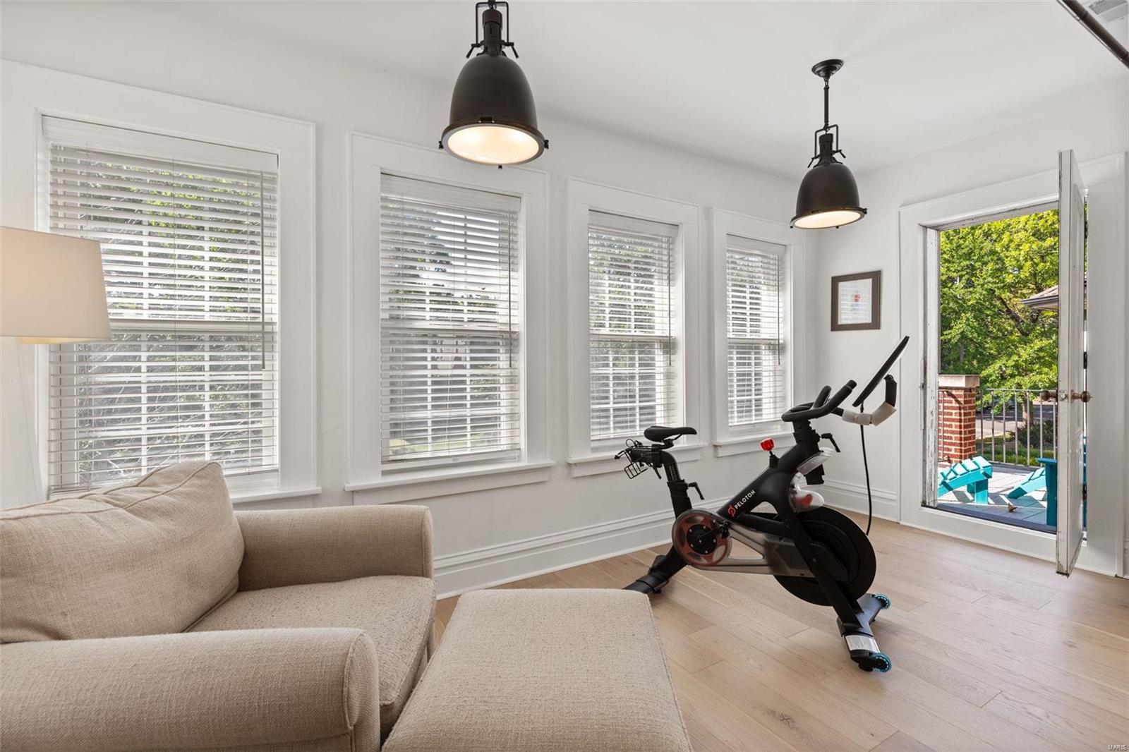 Hi Pointe - Residential