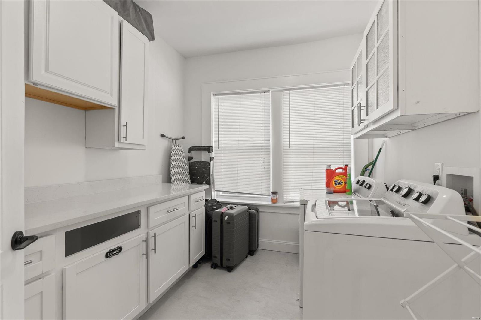 Hi Pointe - Residential