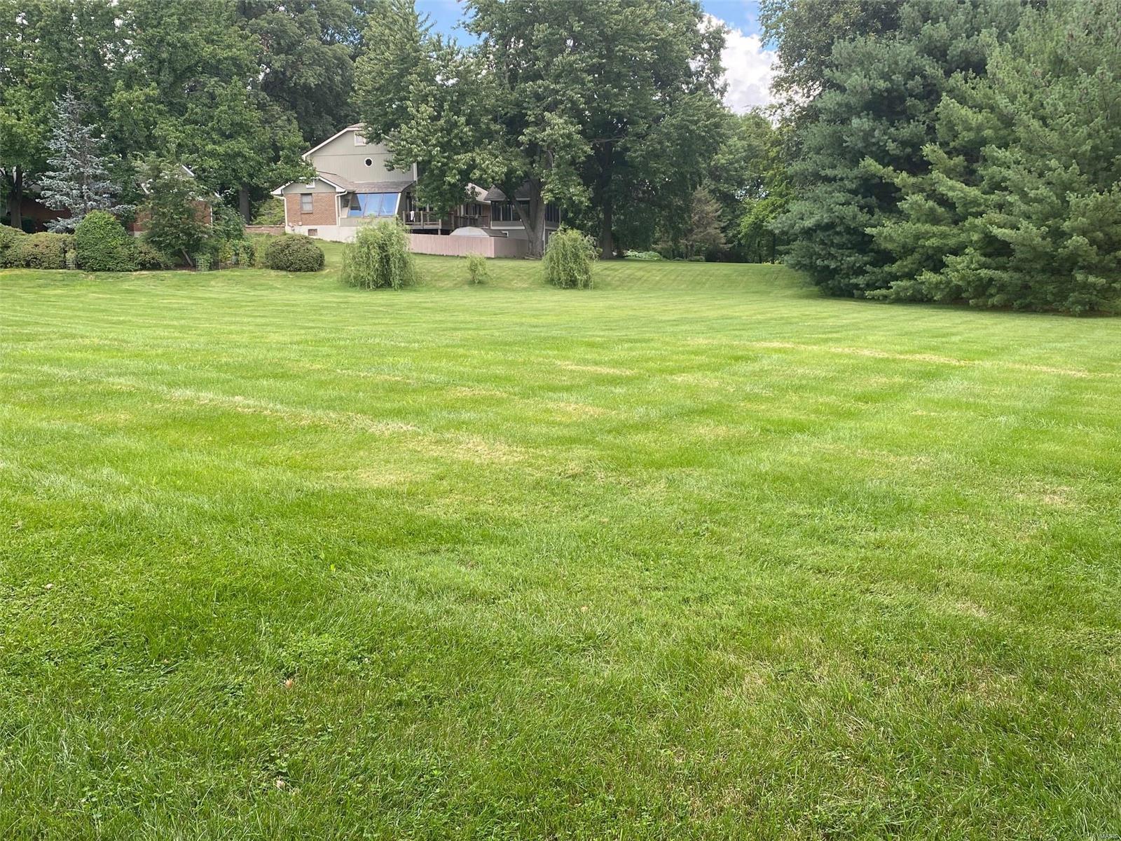 International Church - Land