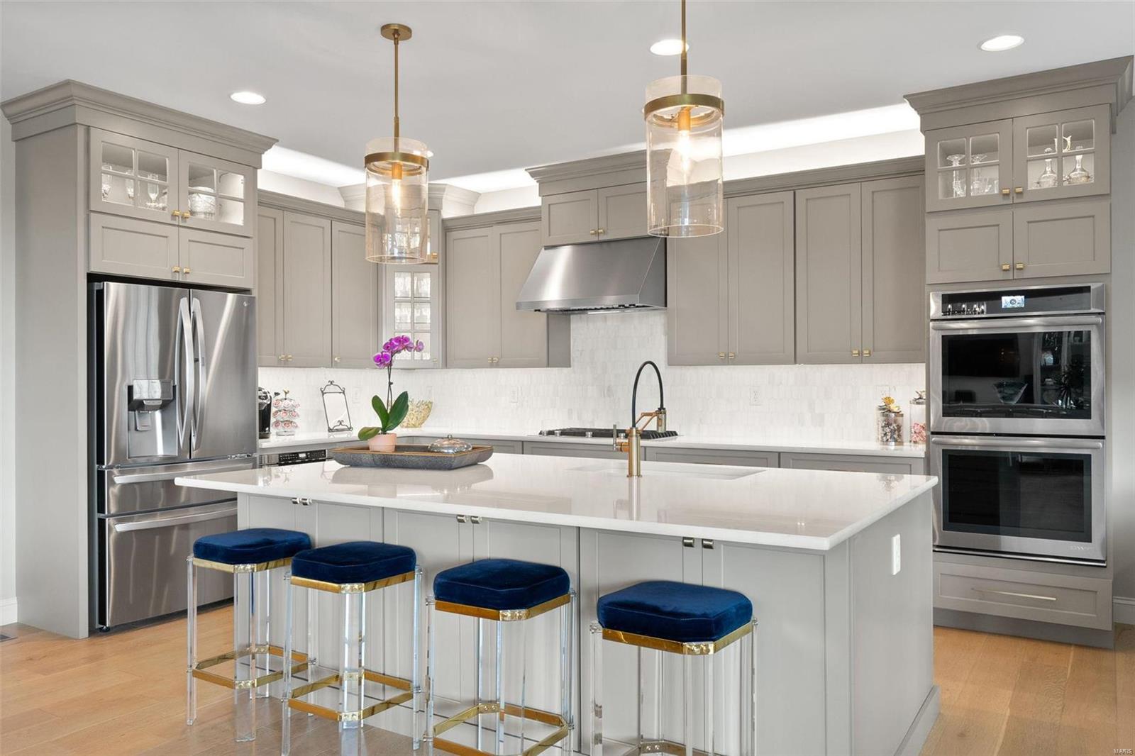 Warwick On White Road - Residential