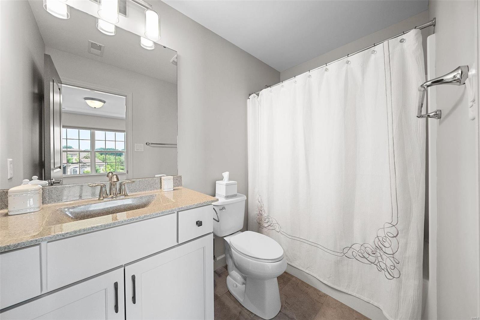 Warwick On White Road - Residential