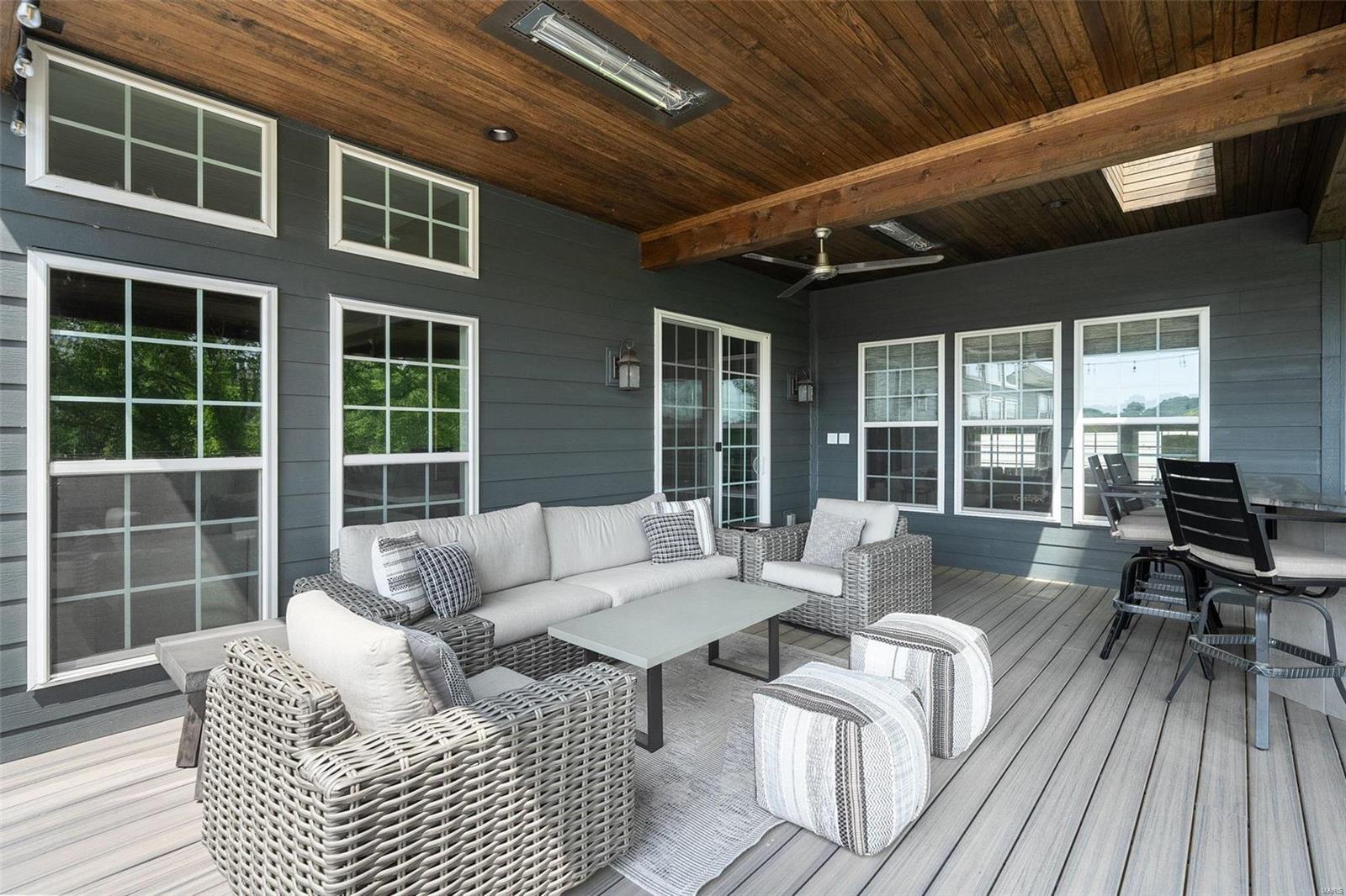 Warwick On White Road - Residential