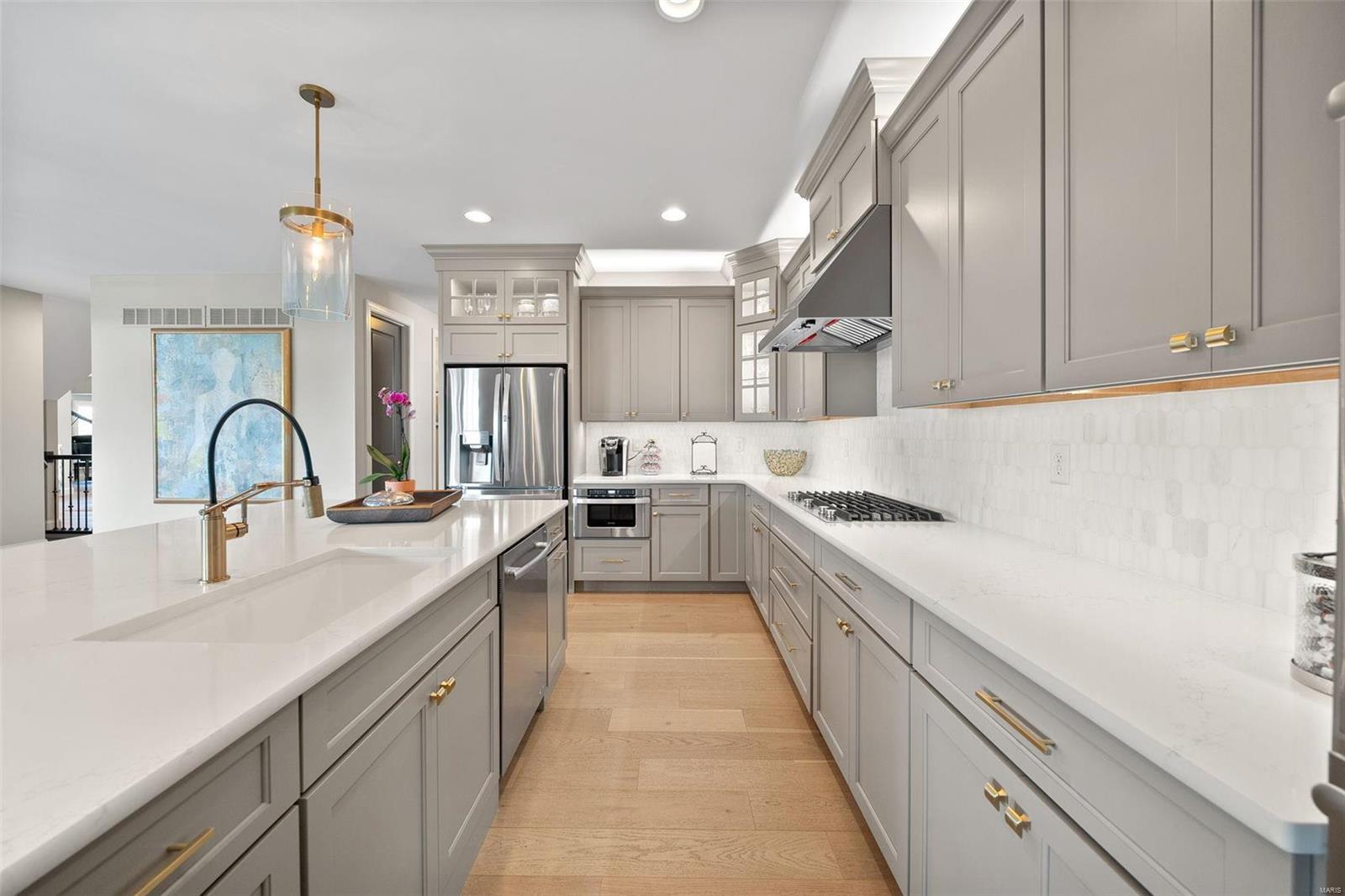 Warwick On White Road - Residential