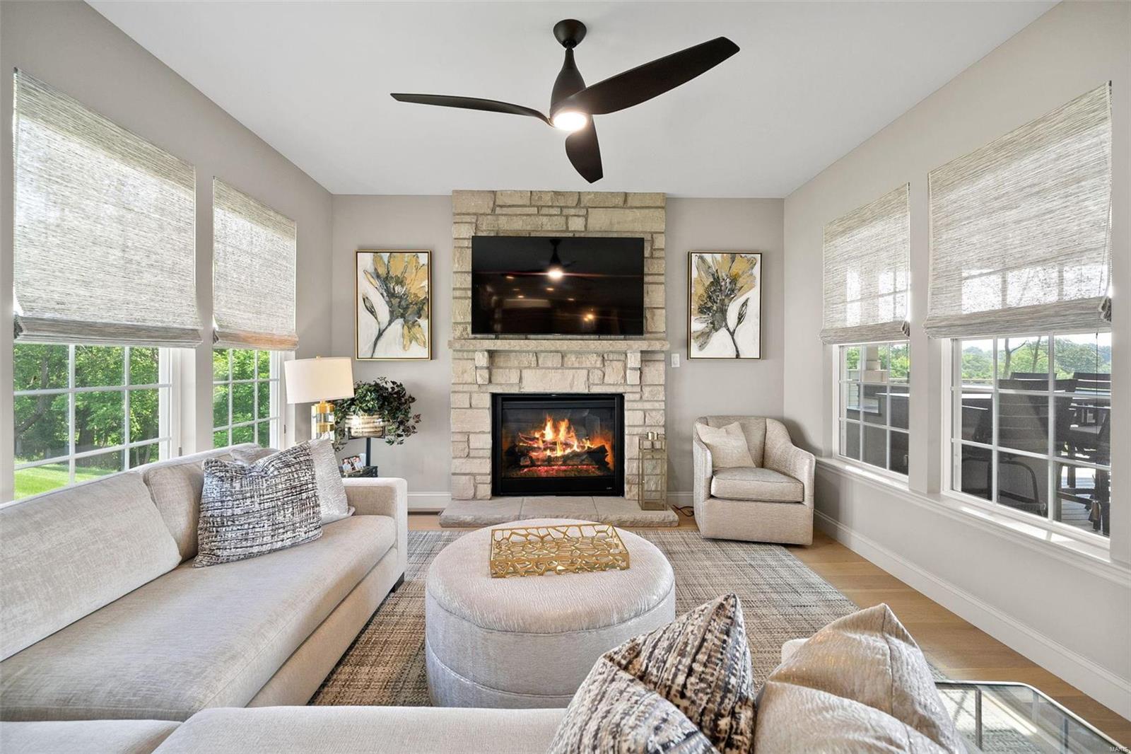 Warwick On White Road - Residential