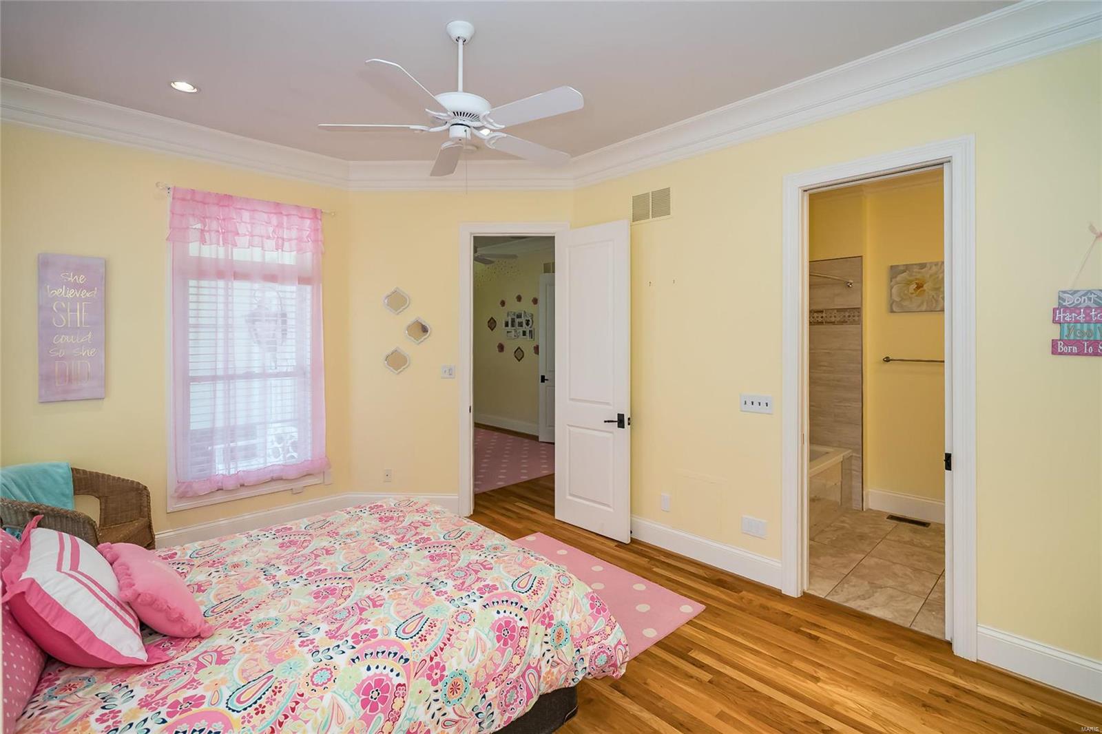 Huntleigh Manor - Residential