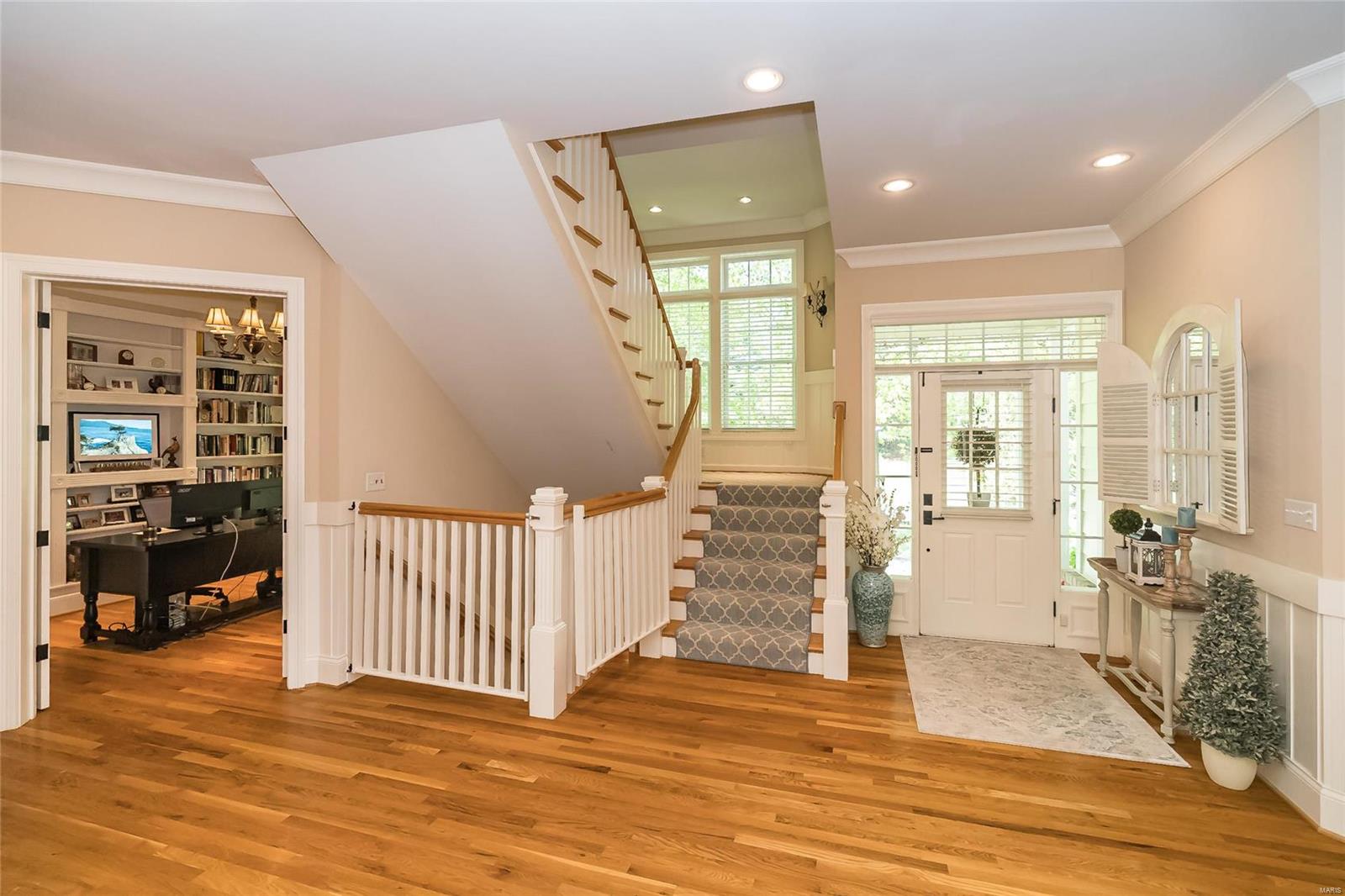 Huntleigh Manor - Residential