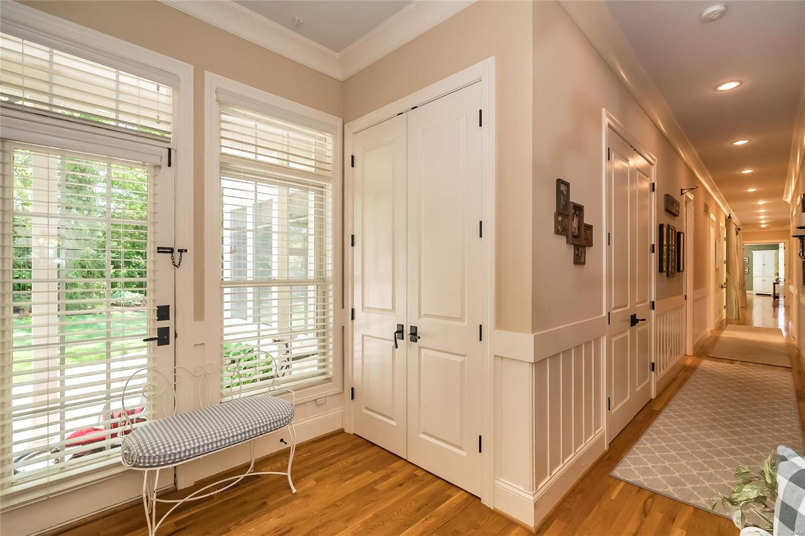 Huntleigh Manor - Residential