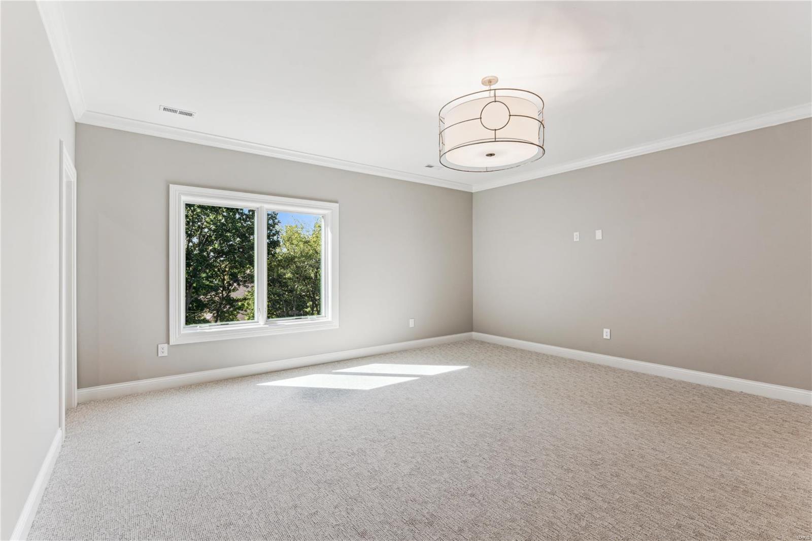 Estates At Mill Hill The - Residential