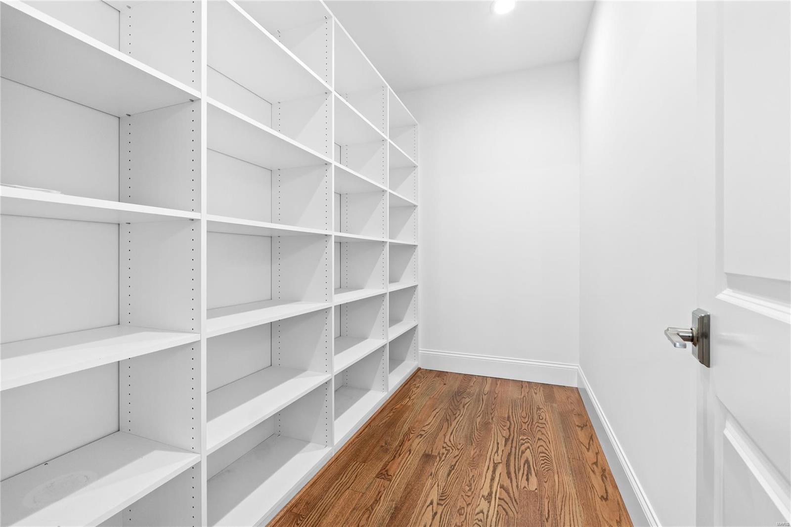 Estates At Mill Hill The - Residential