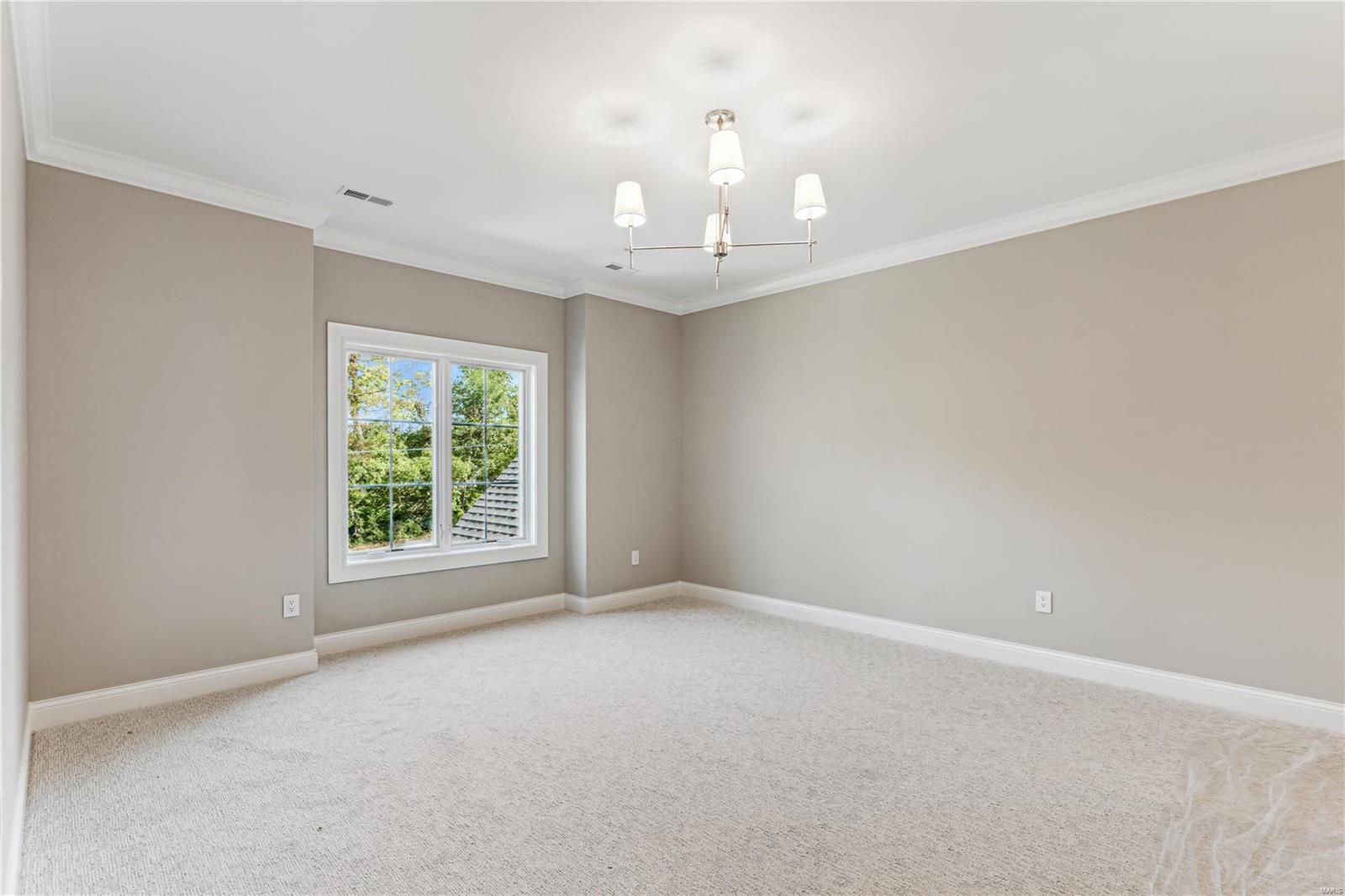 Estates At Mill Hill The - Residential