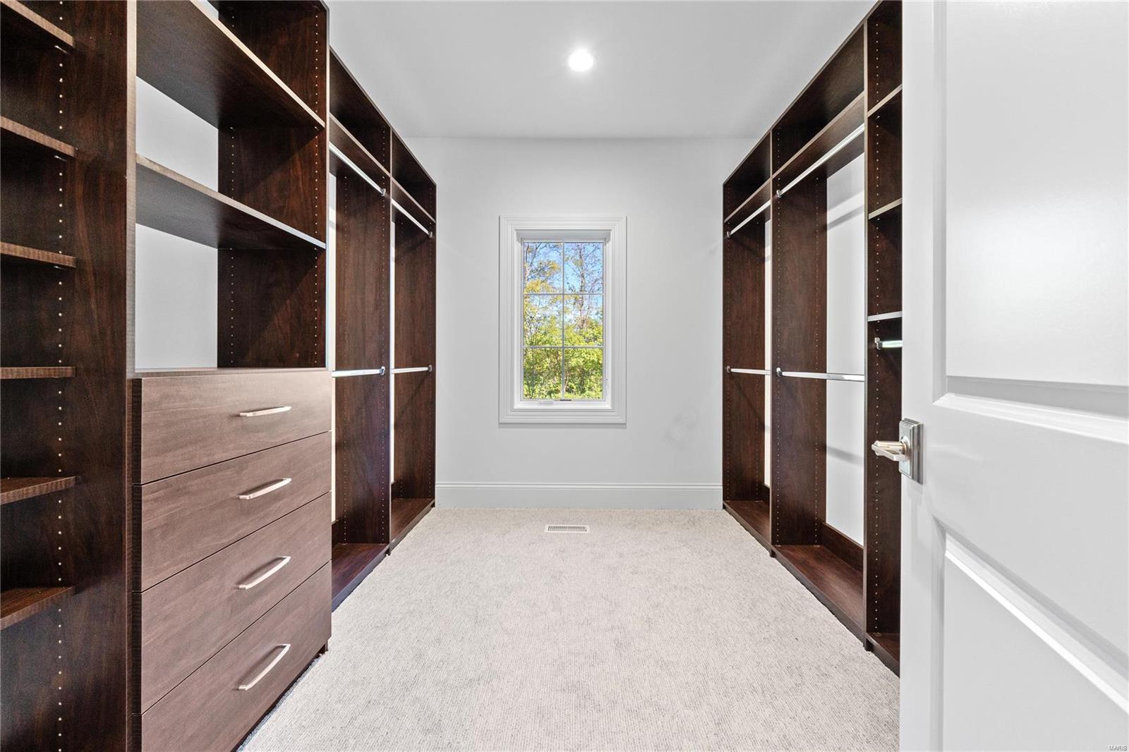 Estates At Mill Hill The - Residential