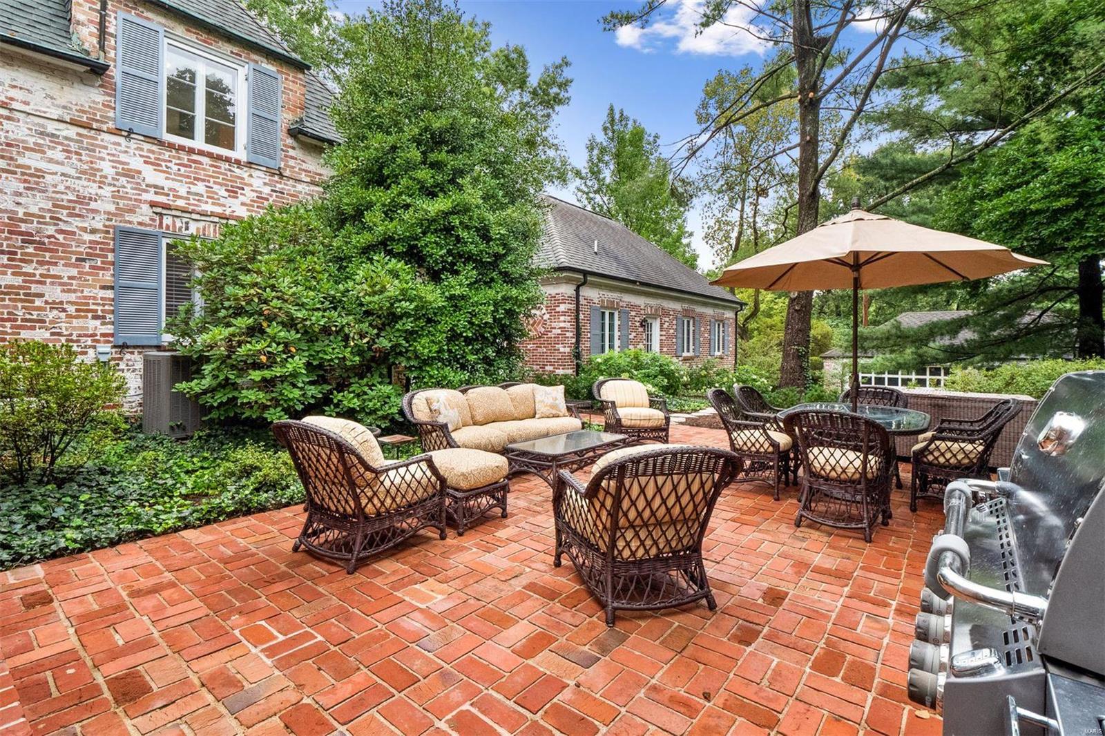 Robyn Lane Sub - Residential