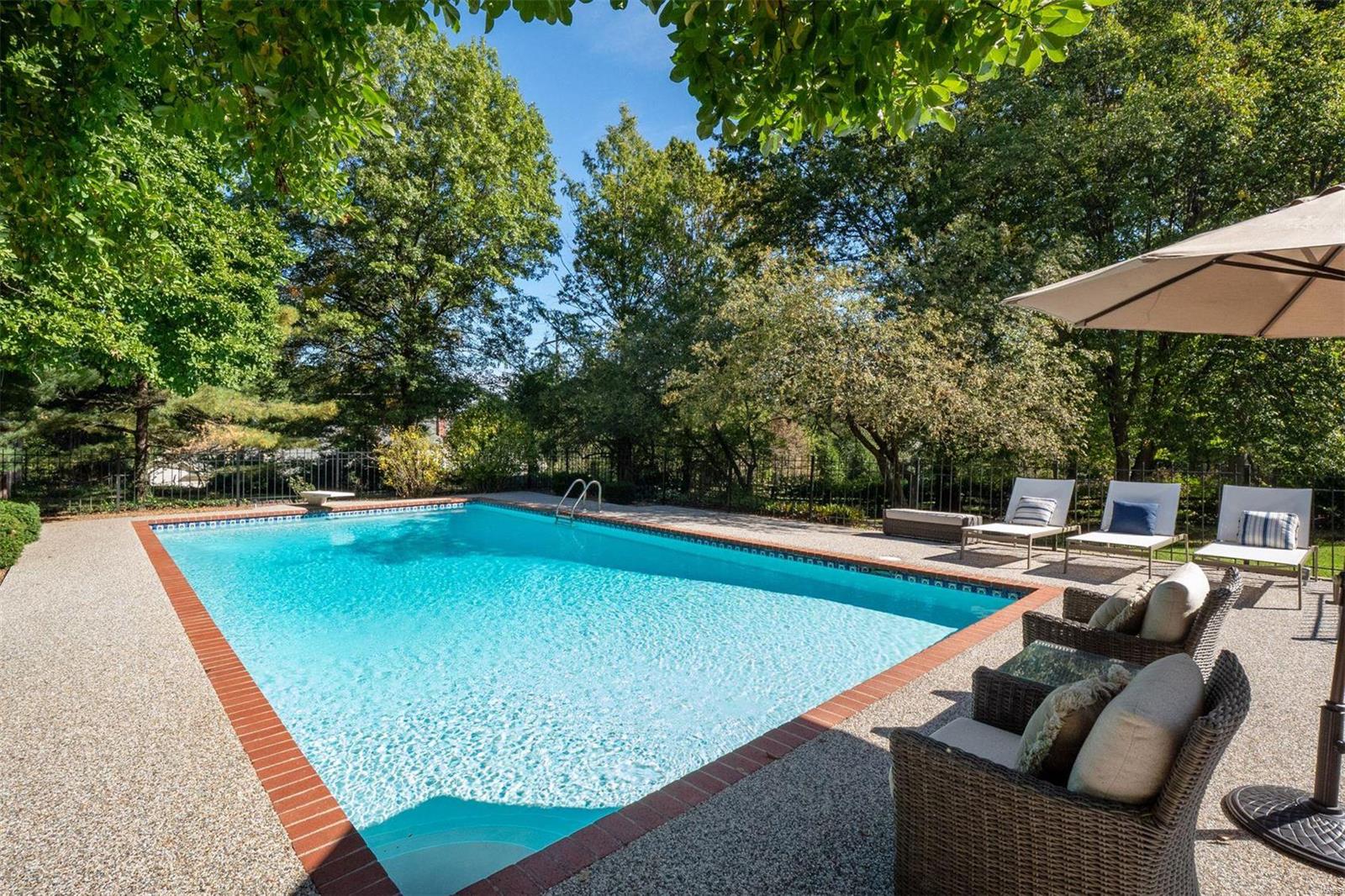 Robyn Lane Sub - Residential