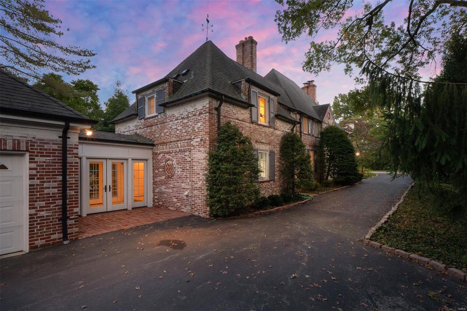 Robyn Lane Sub - Residential