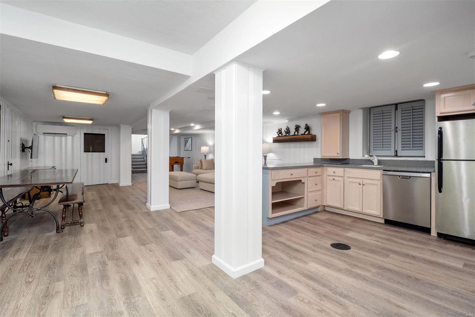 Robyn Lane Sub - Residential