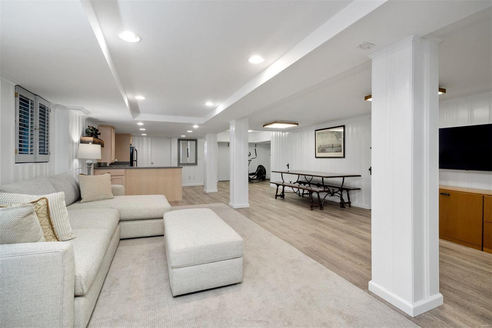 Robyn Lane Sub - Residential