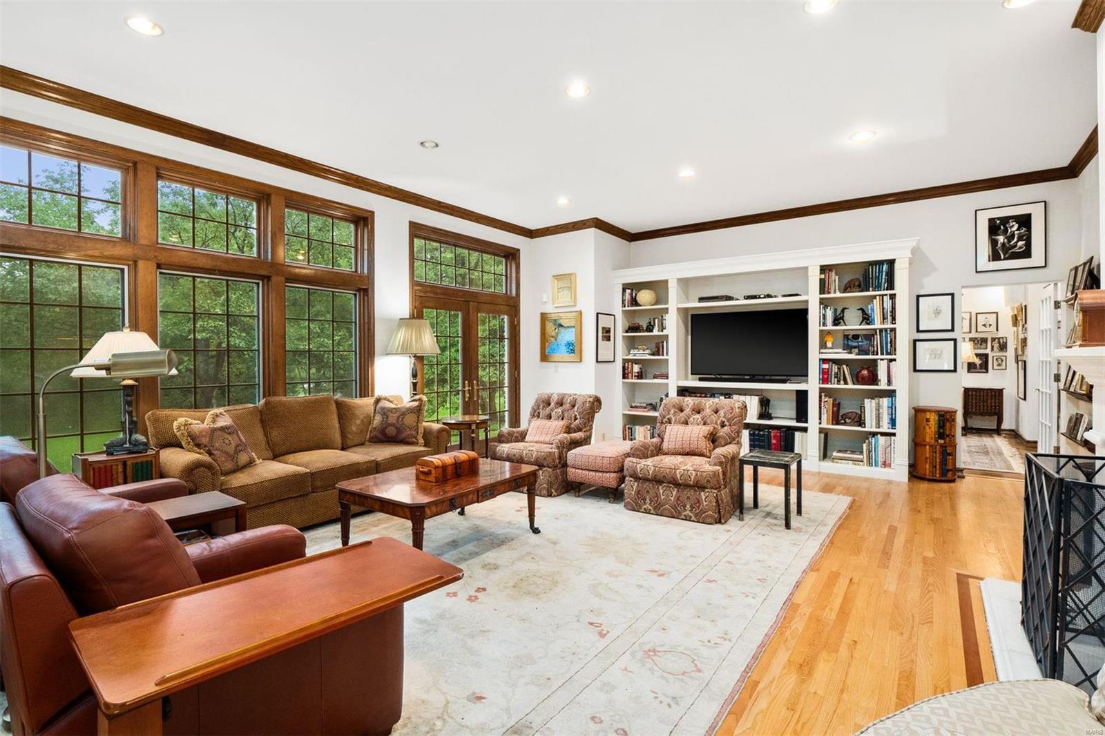 Robyn Lane Sub - Residential