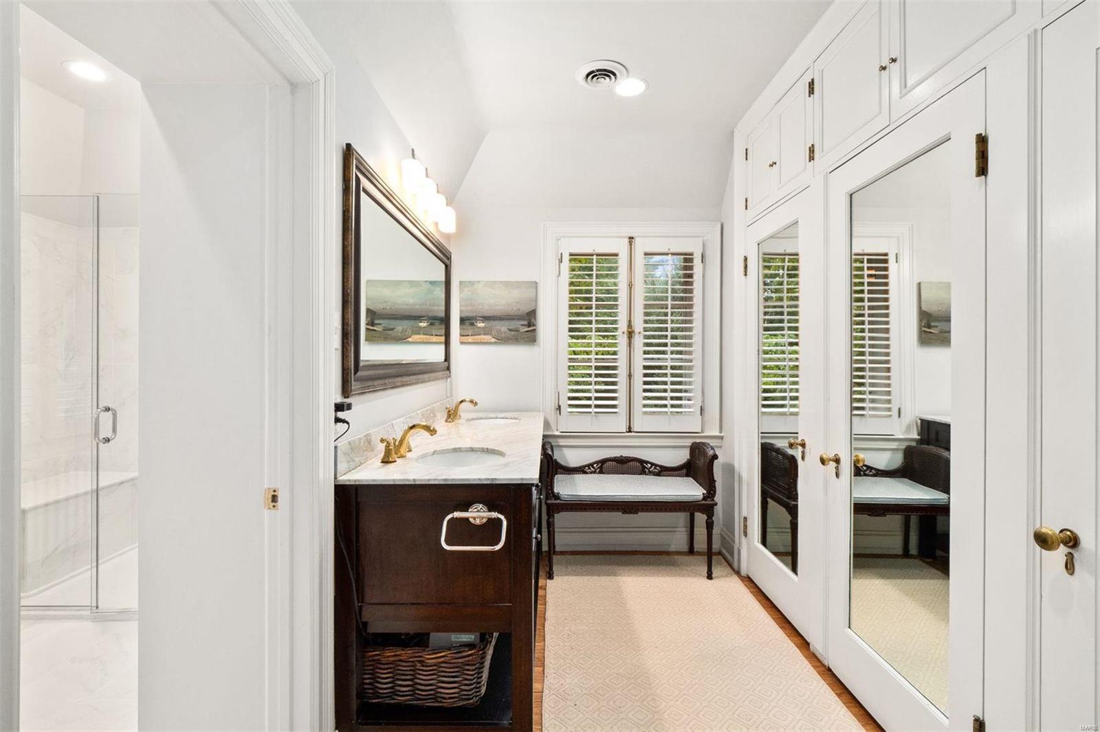 Robyn Lane Sub - Residential