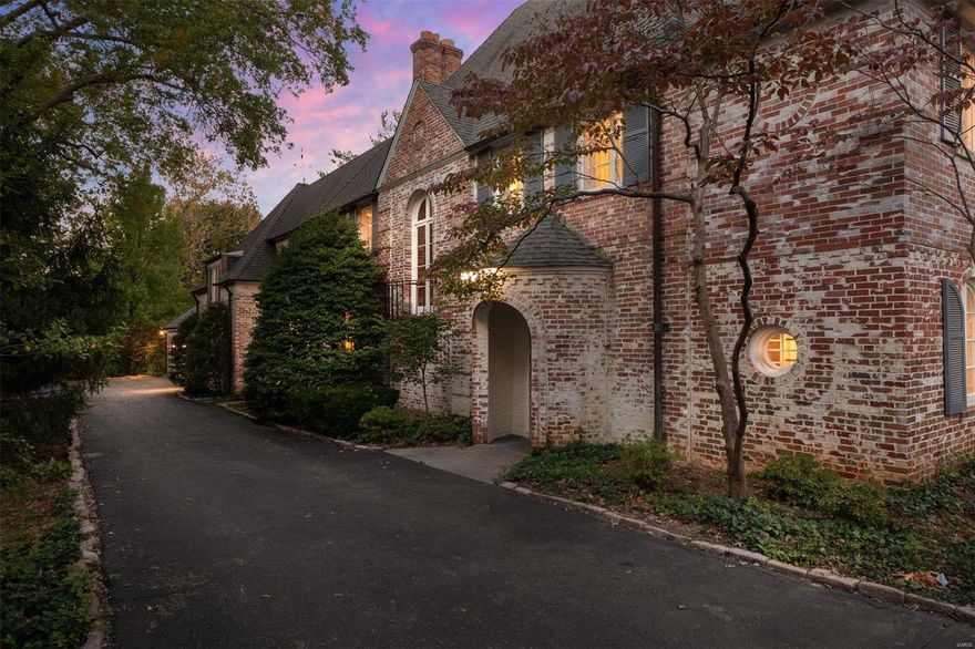 Coinciding with their design of Westwood Country Club, renowned St. Louis architects Maritz and Young built 12033 Robyn Park Dr., just off WCC grounds. Set on 1.8 acres of private land in a small, gated community, this French Revival home is the epitome of style and grace. Timeless elements such as the sweeping staircase, wood beams and wood ceiling, arched doorways and limestone fireplace draw you in. While modern-day amenities such as the large great room addition, updated primary en suite, heated pool, finished lower level and 3 car garage allow comfortable every day living. With roughly 6,400sqft of finished living area, 5 beds and 5f 2h baths, and multiple home office options, the home is accomodating for all. Outside you'll find the backyard to be unparalleled with dual terraces, lush landscaping, inviting pool deck and ample yard to play. Add the convenience to HWYs 40 and 270, major hospitals and the airport to make this home a truly hidden gem!