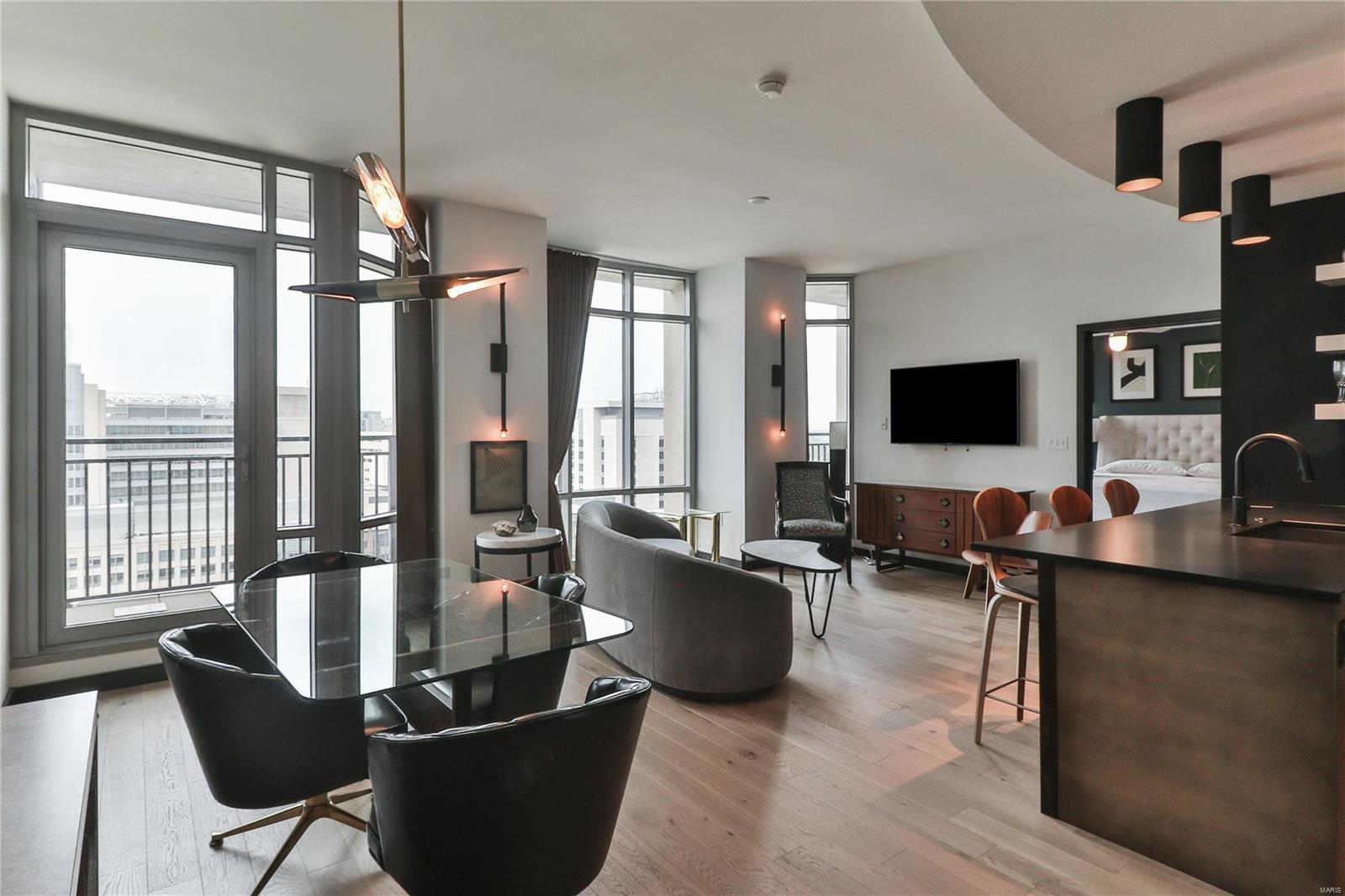 Park East Tower - Residential Lease