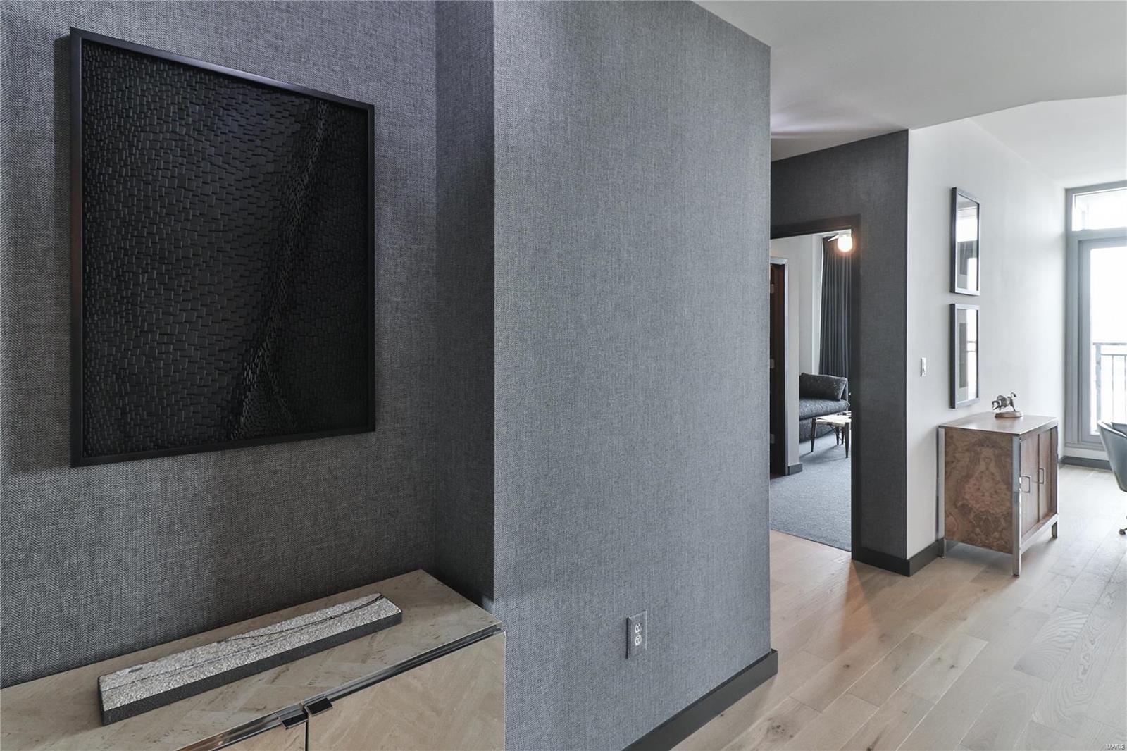 Park East Tower - Residential Lease