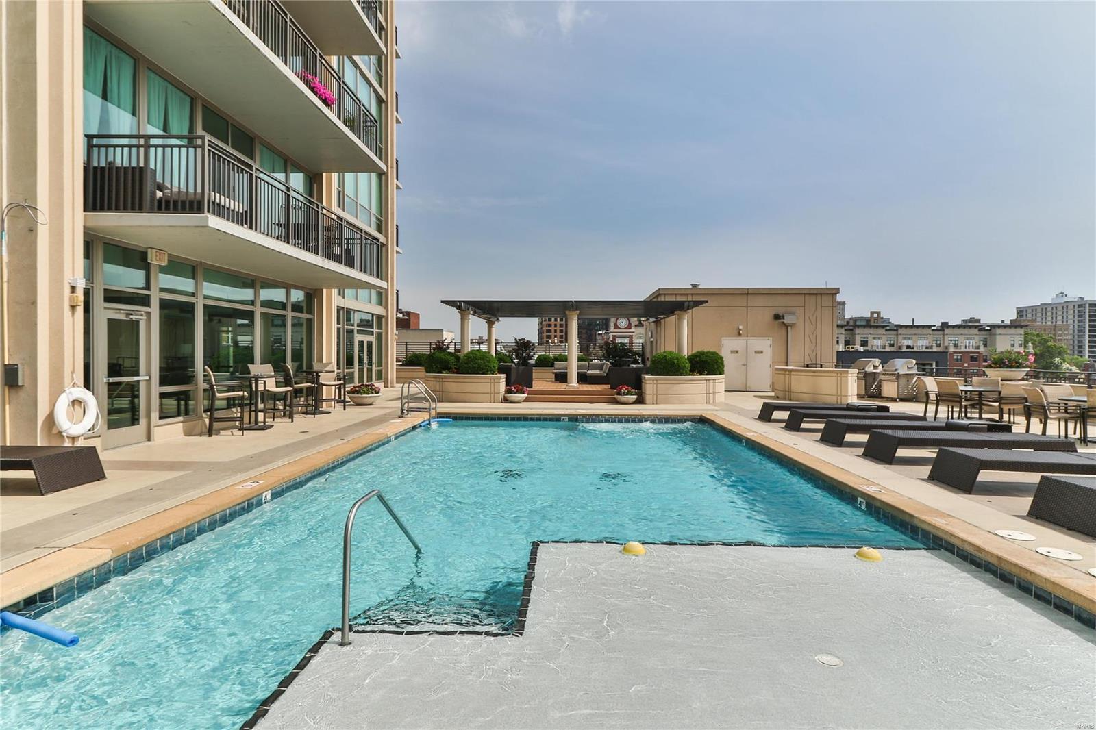 Park East Tower - Residential Lease