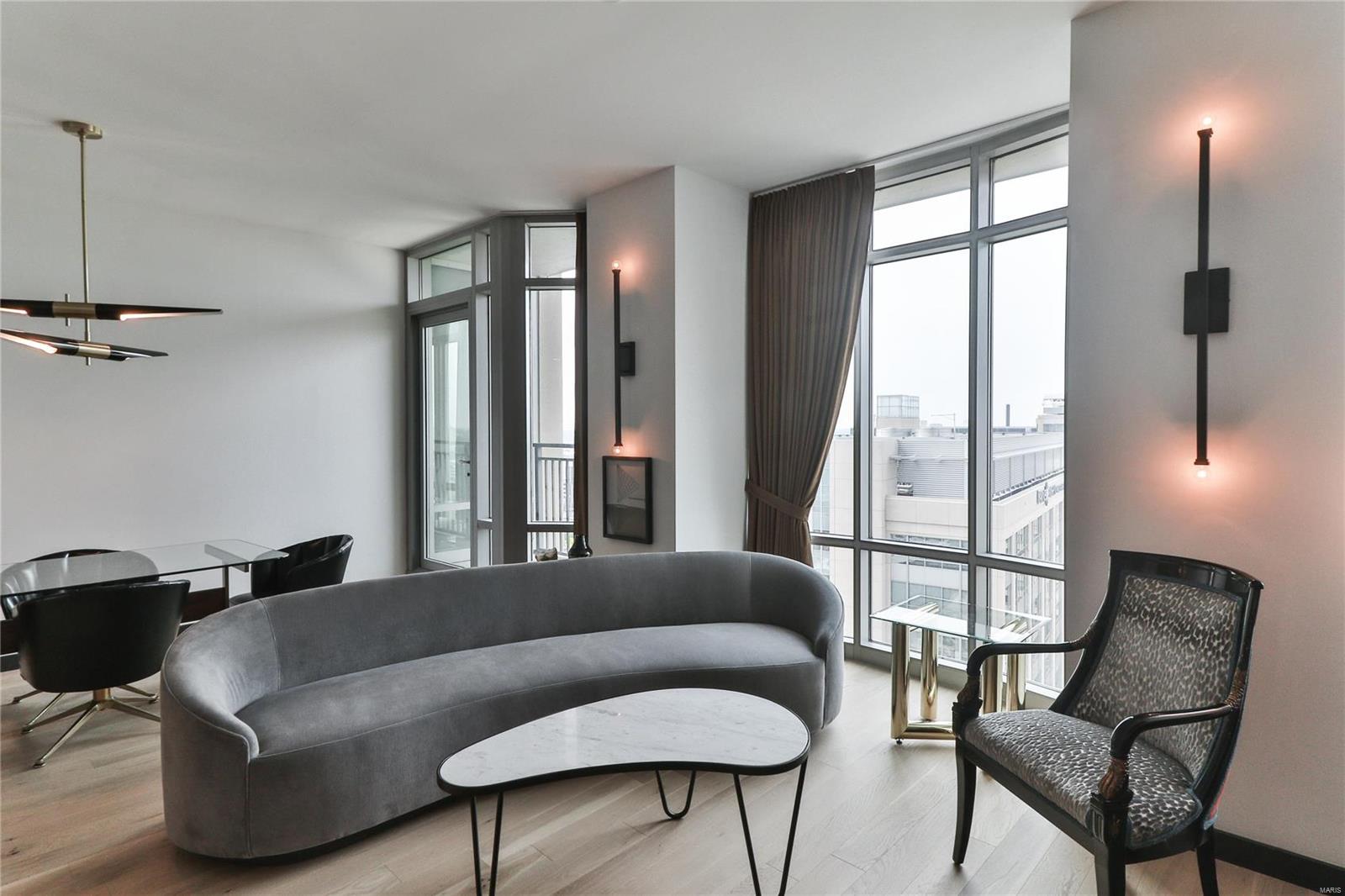 Park East Tower - Residential Lease