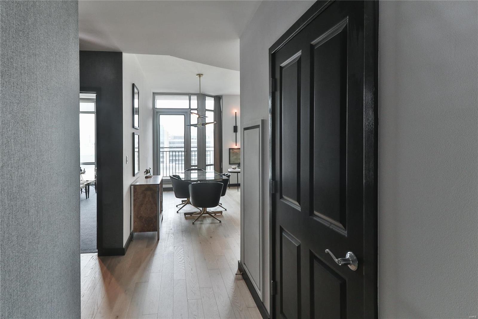 Park East Tower - Residential Lease