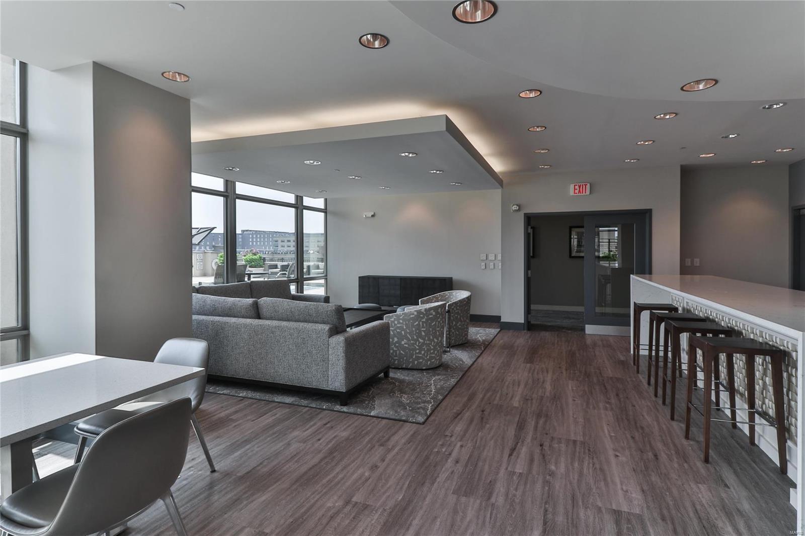 Park East Tower - Residential Lease