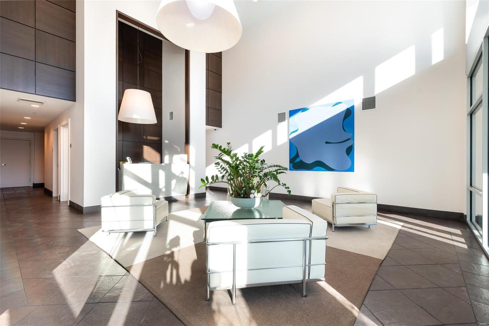 4545 Lindell - Residential