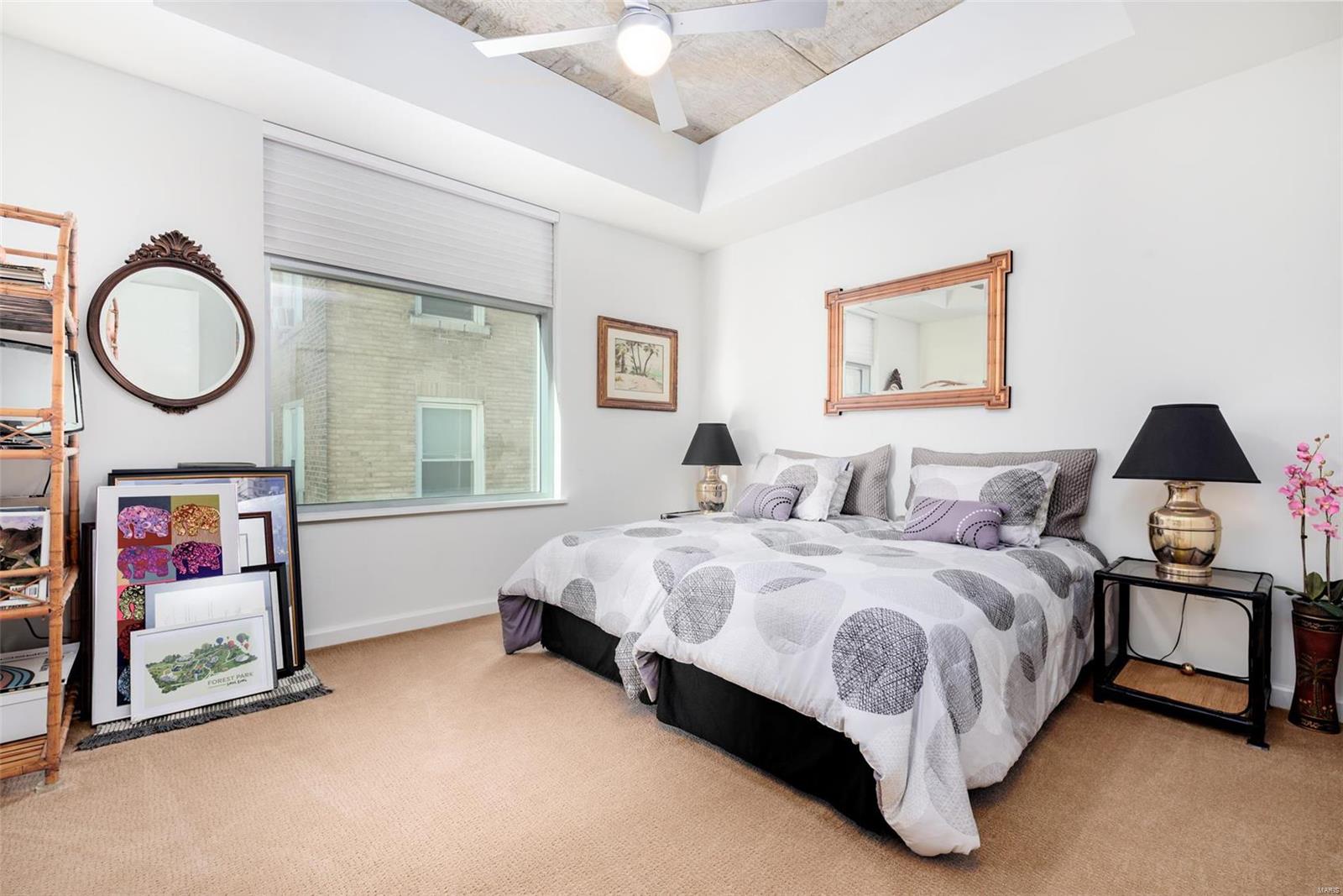 4545 Lindell - Residential