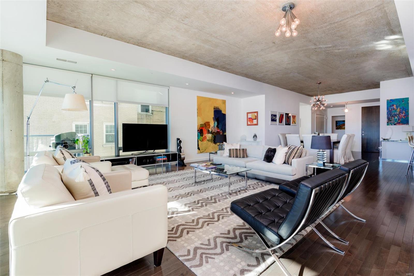 4545 Lindell - Residential