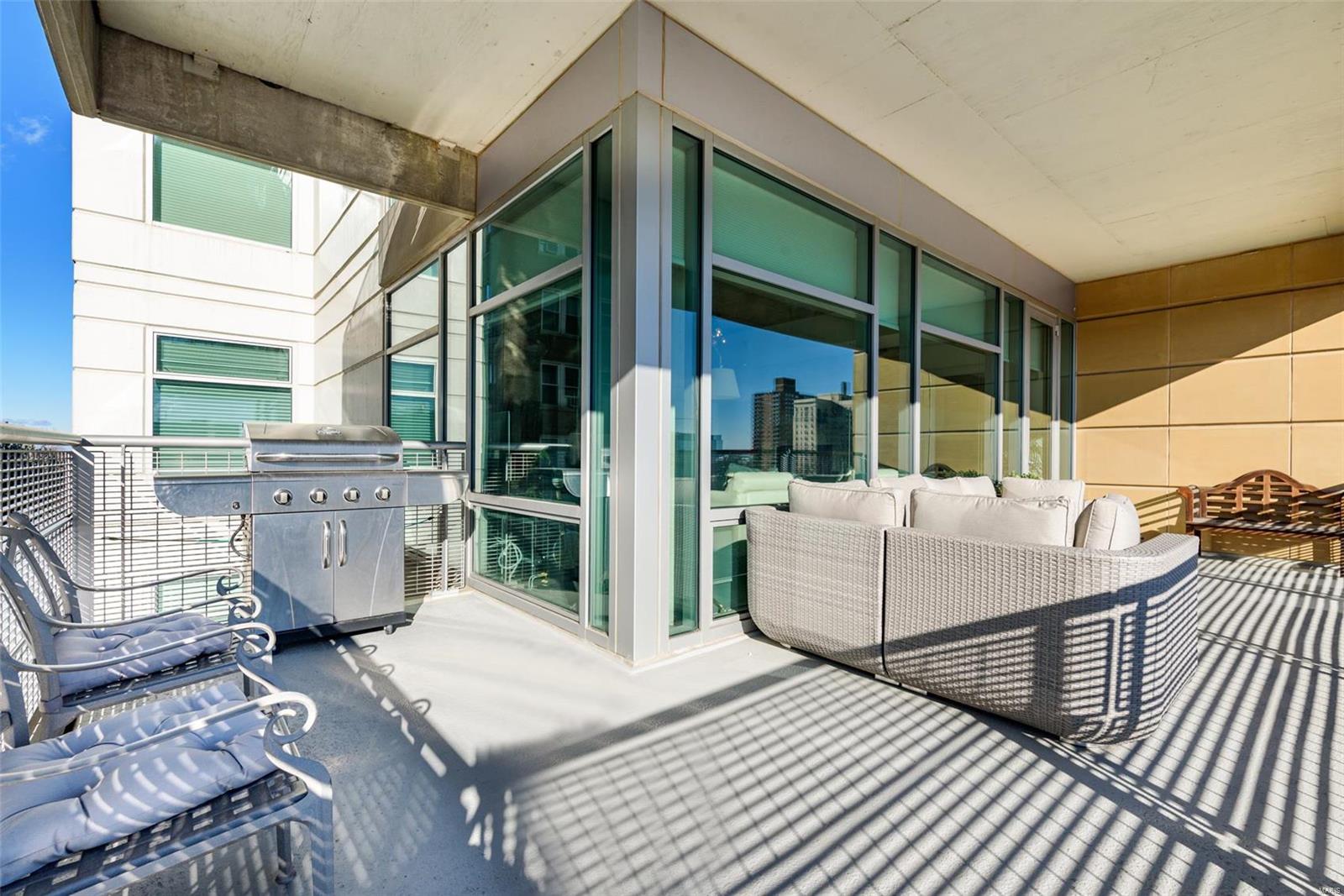 4545 Lindell - Residential