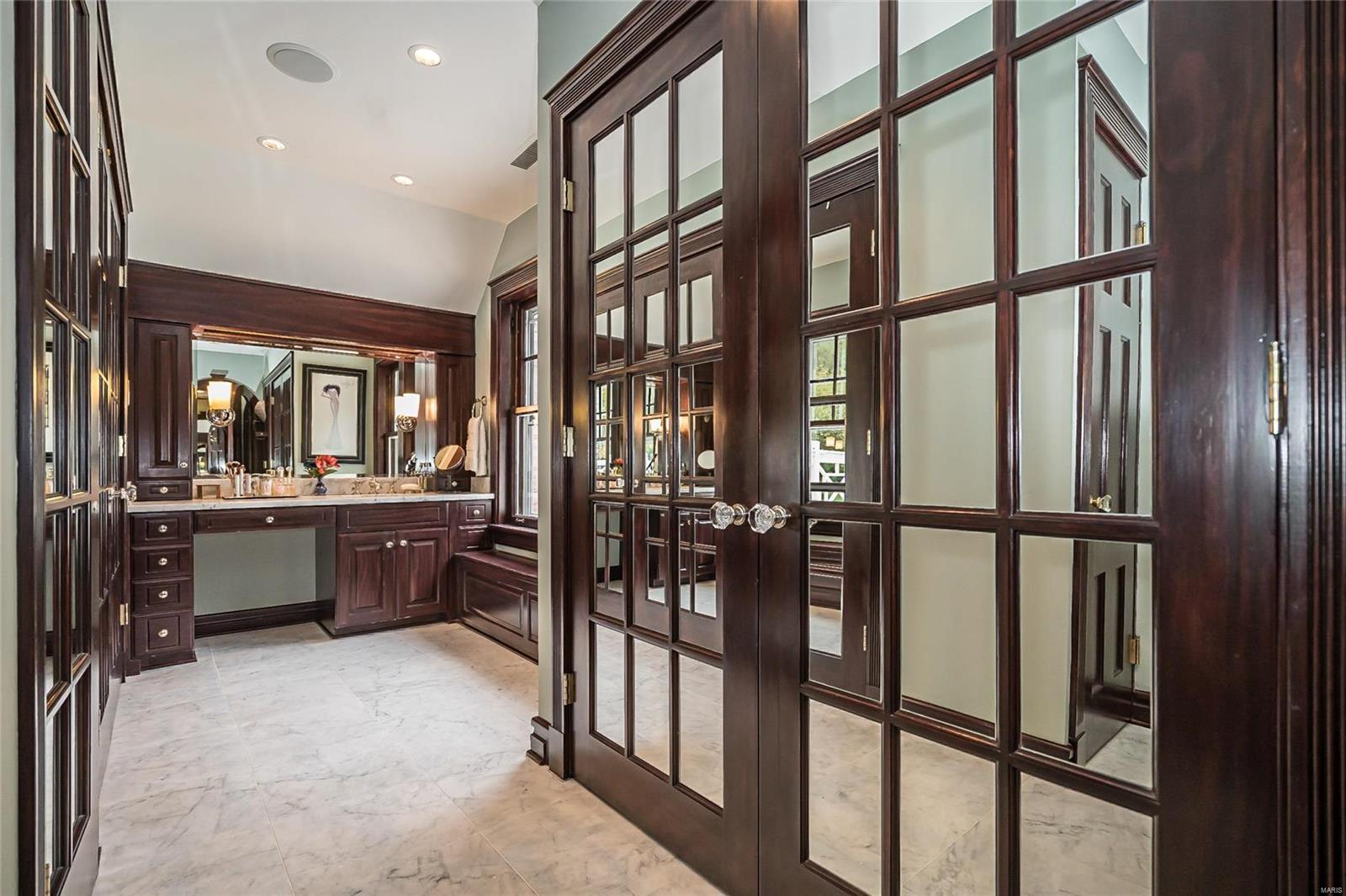 Upper Ladue - Residential