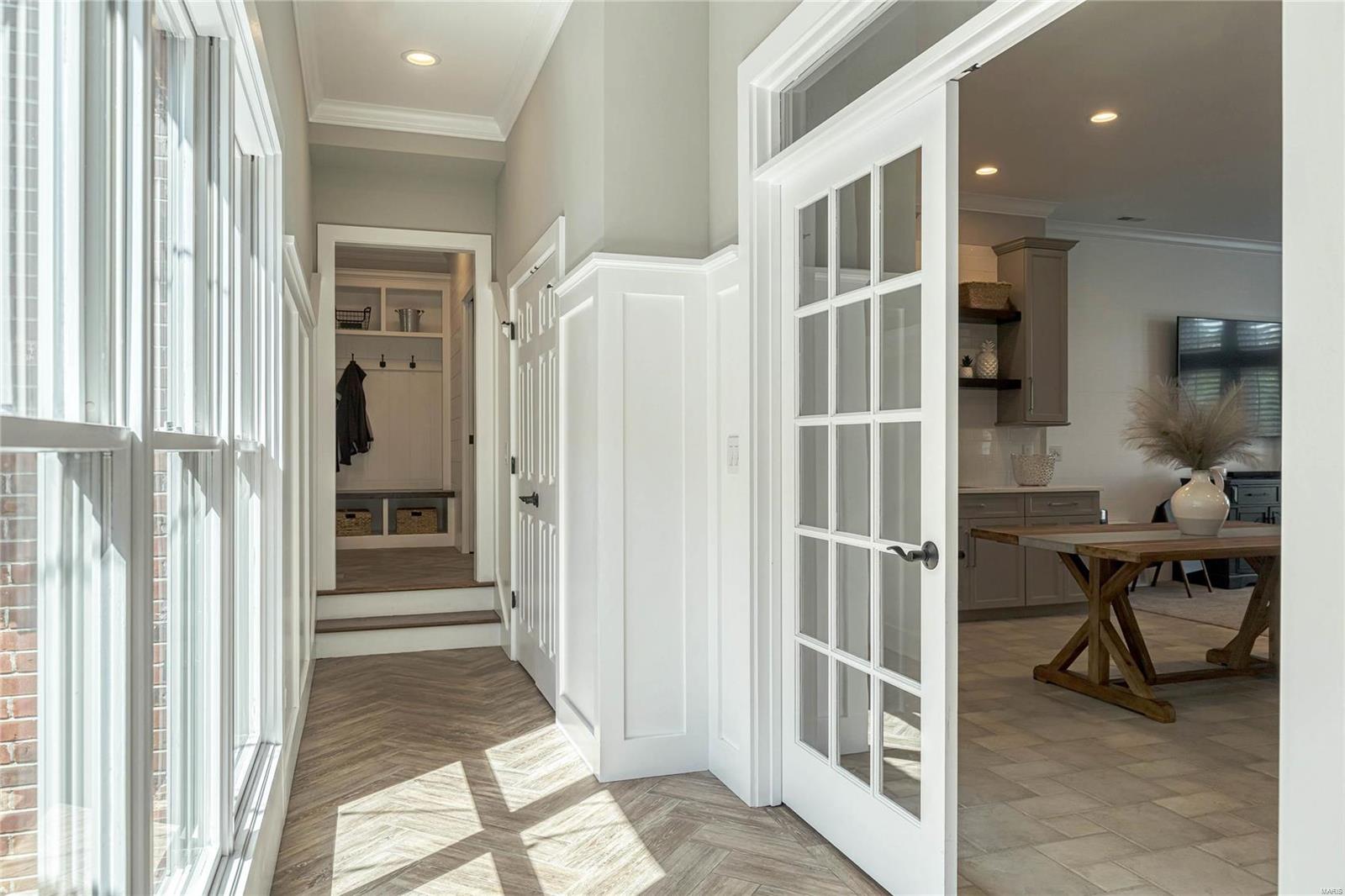 Whitmoor Upper Rdwy & Esmt - Residential