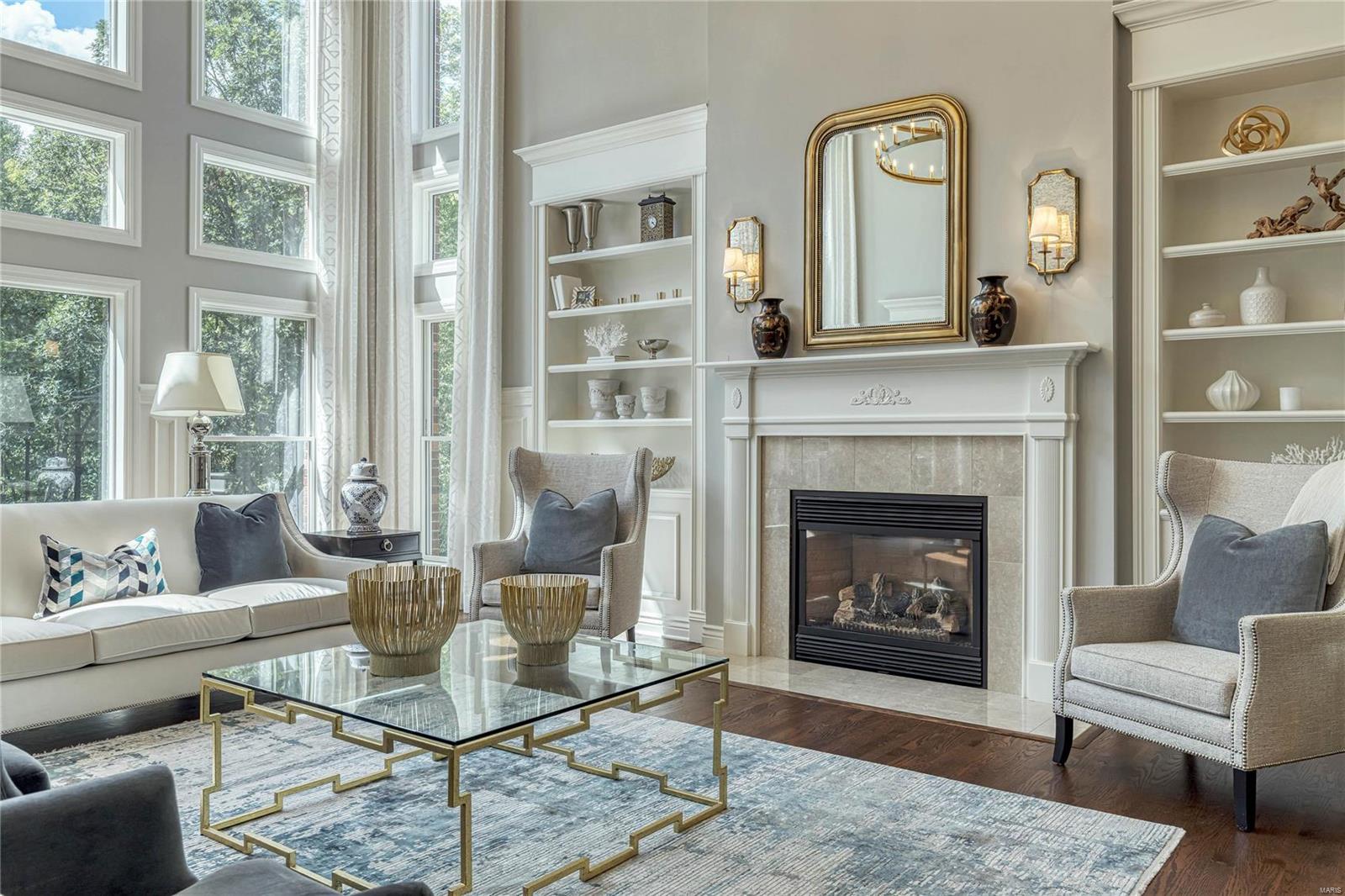 Whitmoor Upper Rdwy & Esmt - Residential