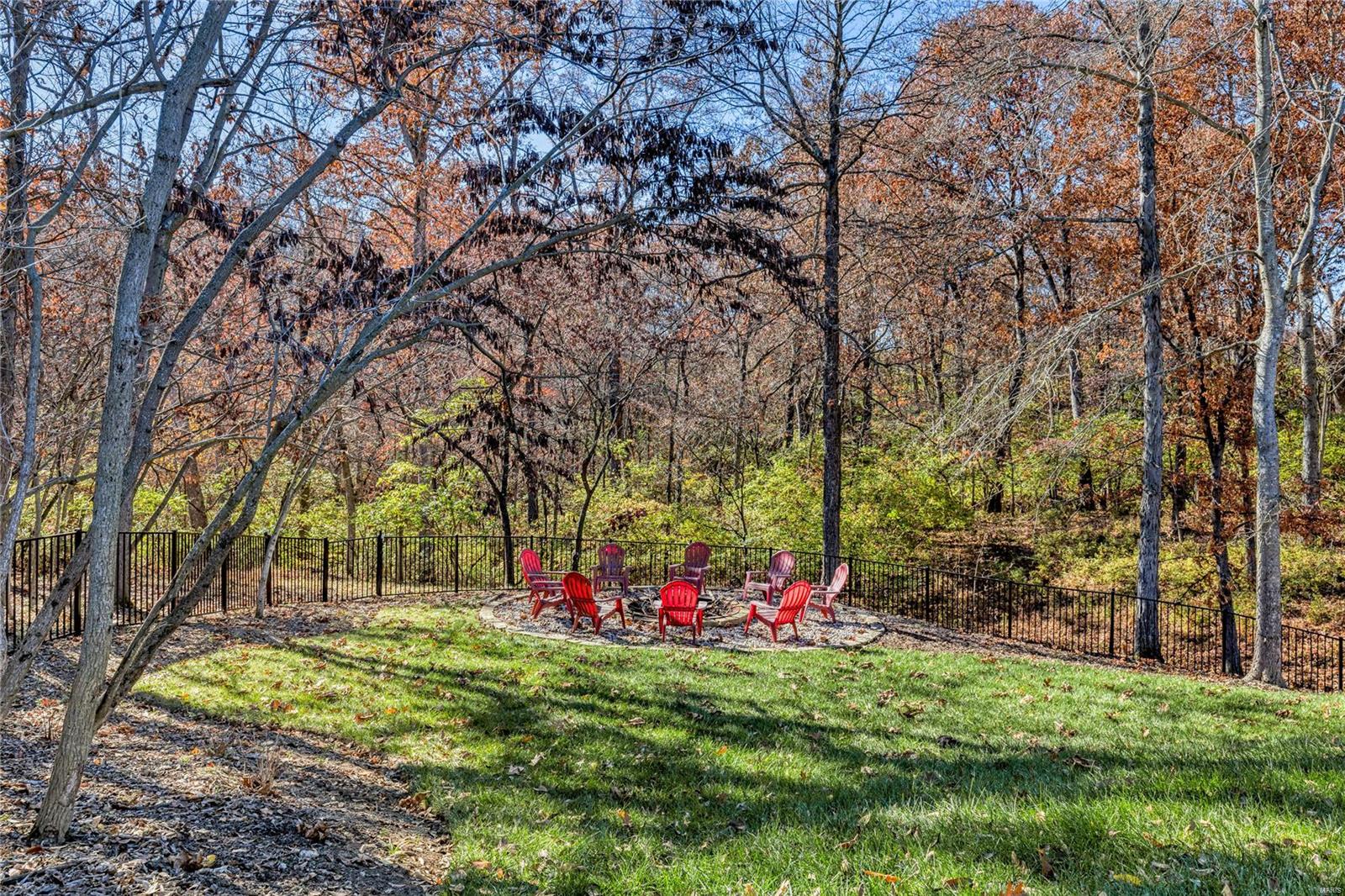 Whitmoor Upper Rdwy & Esmt - Residential