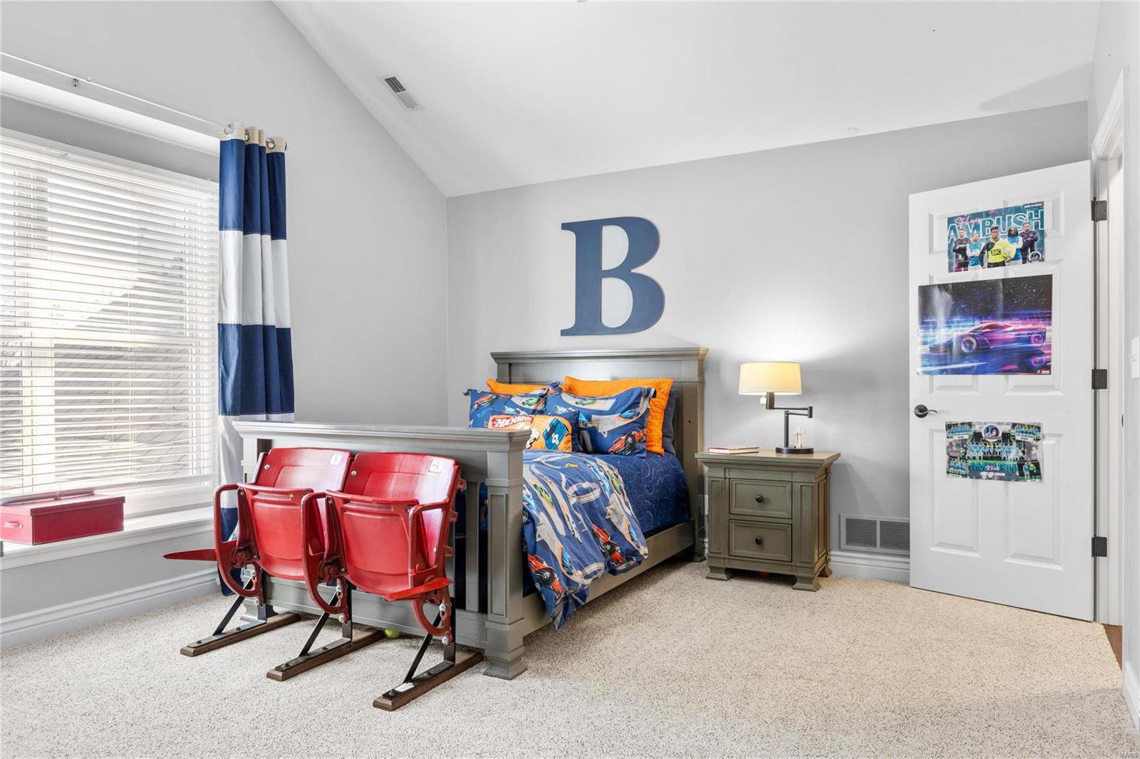 Whitmoor Upper Rdwy & Esmt - Residential