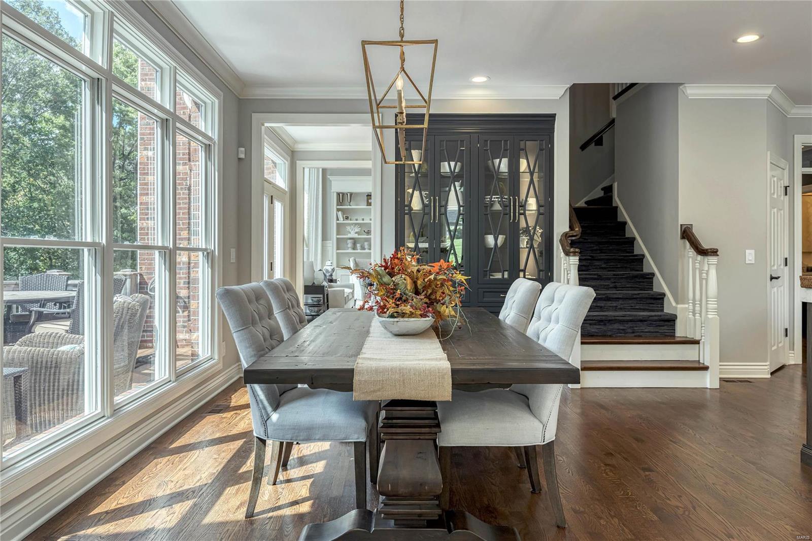 Whitmoor Upper Rdwy & Esmt - Residential