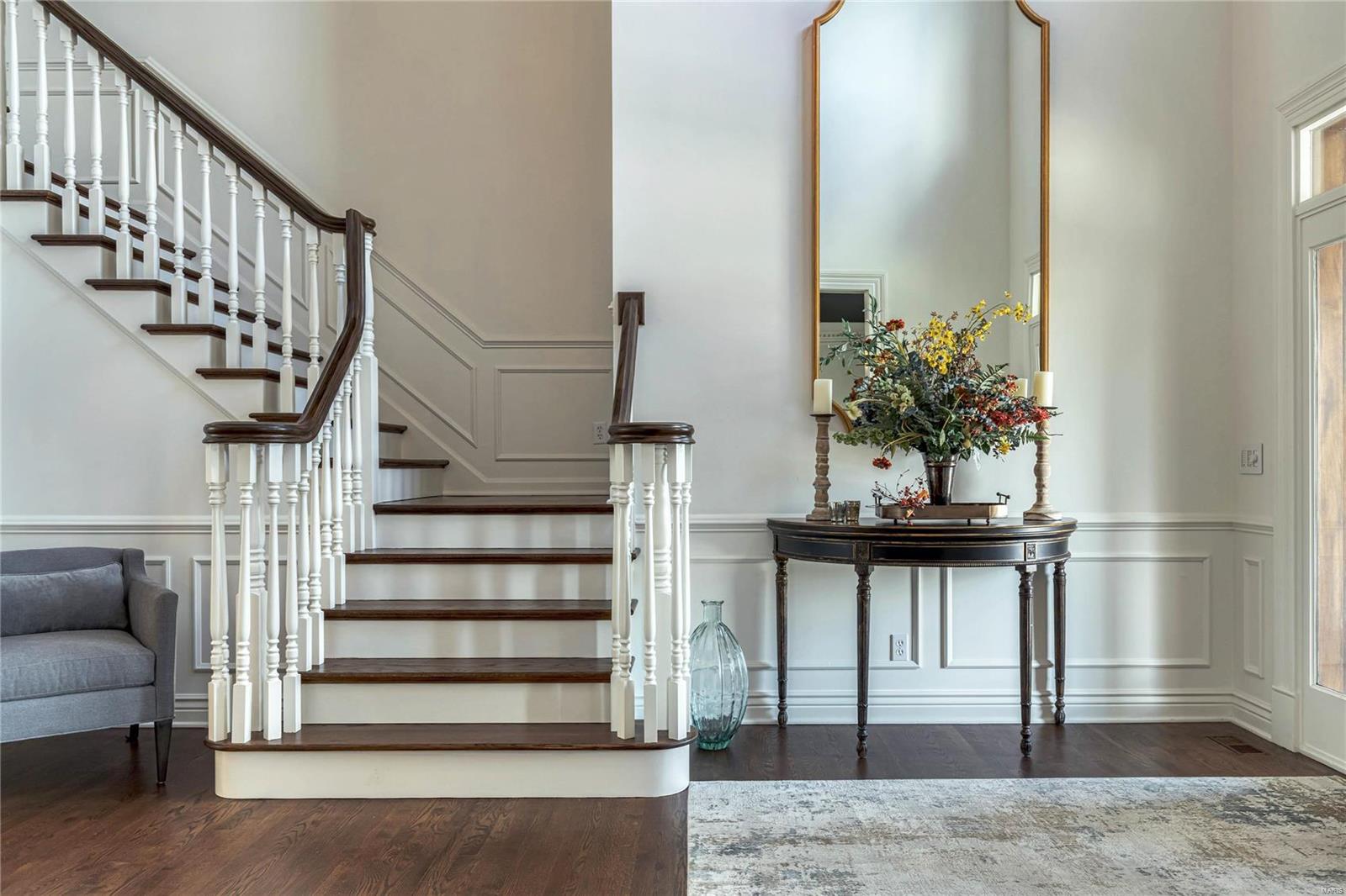 Whitmoor Upper Rdwy & Esmt - Residential