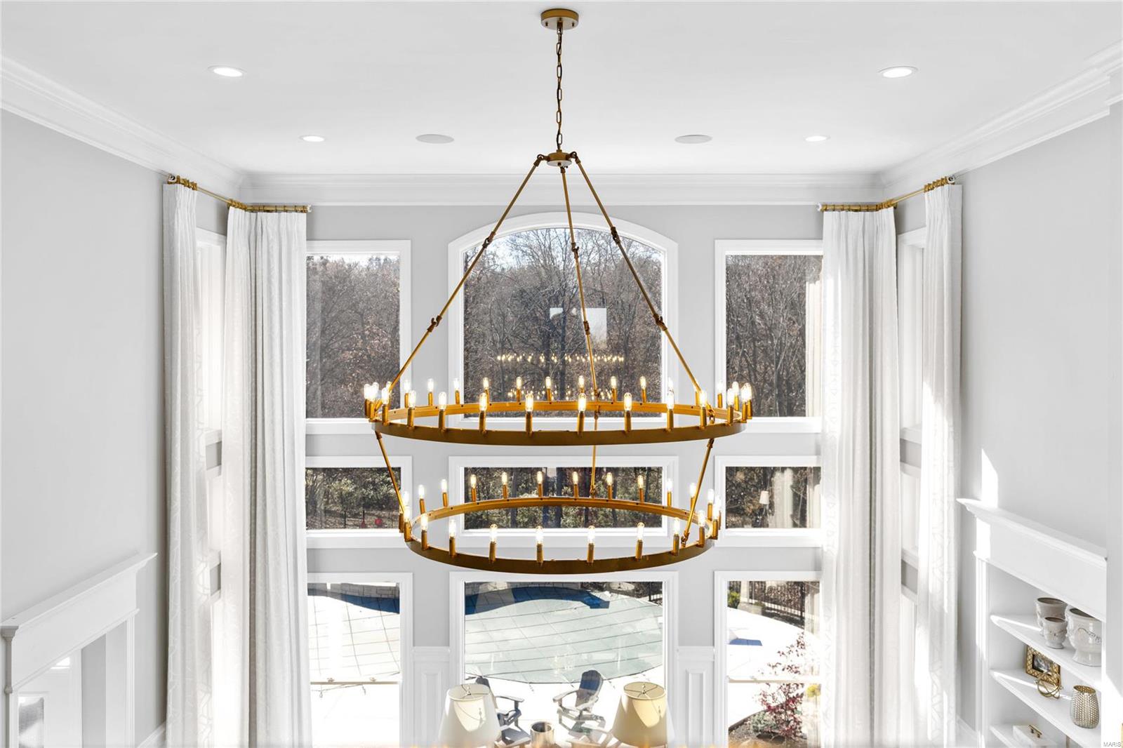 Whitmoor Upper Rdwy & Esmt - Residential