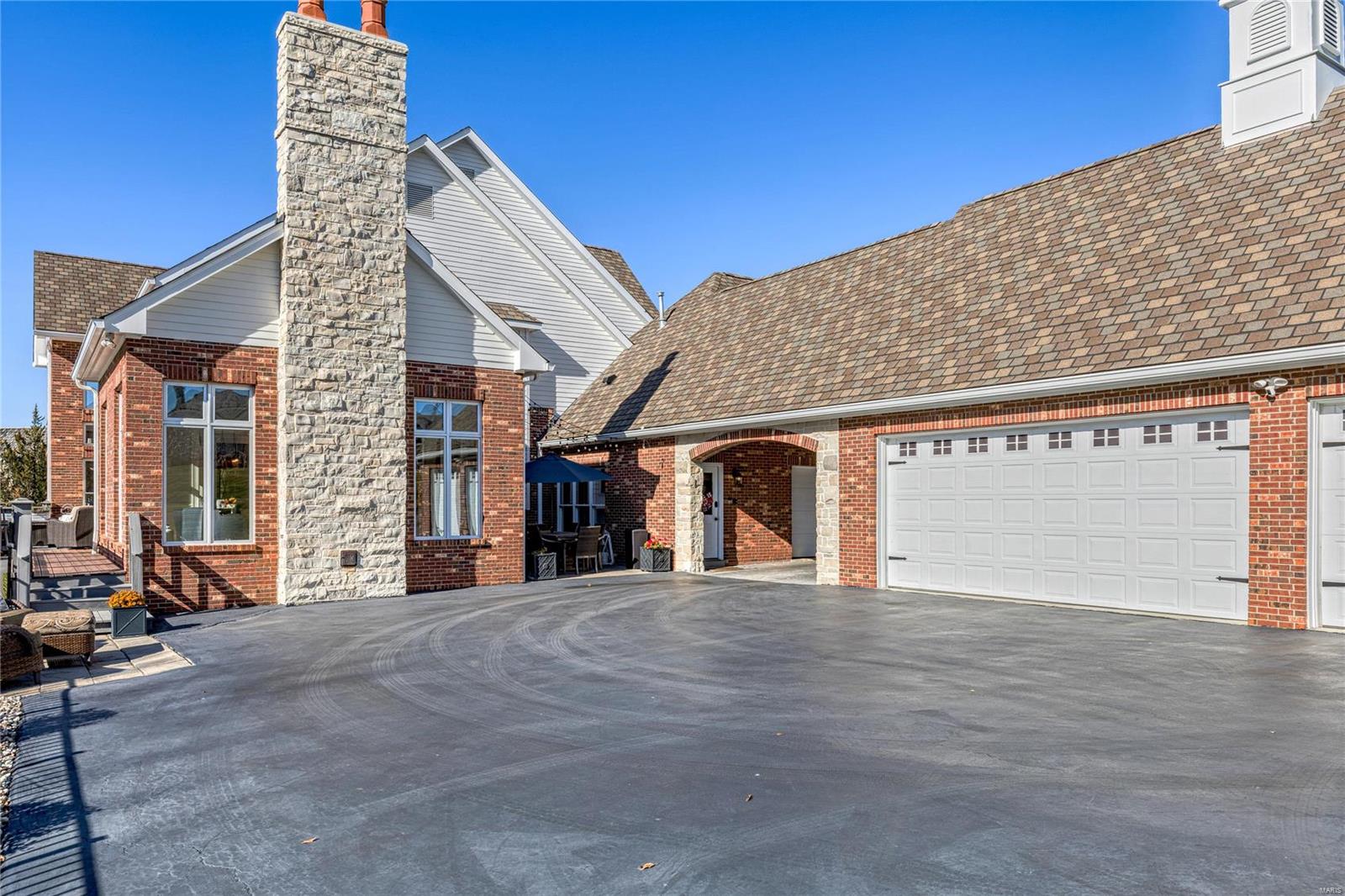 Whitmoor Upper Rdwy & Esmt - Residential