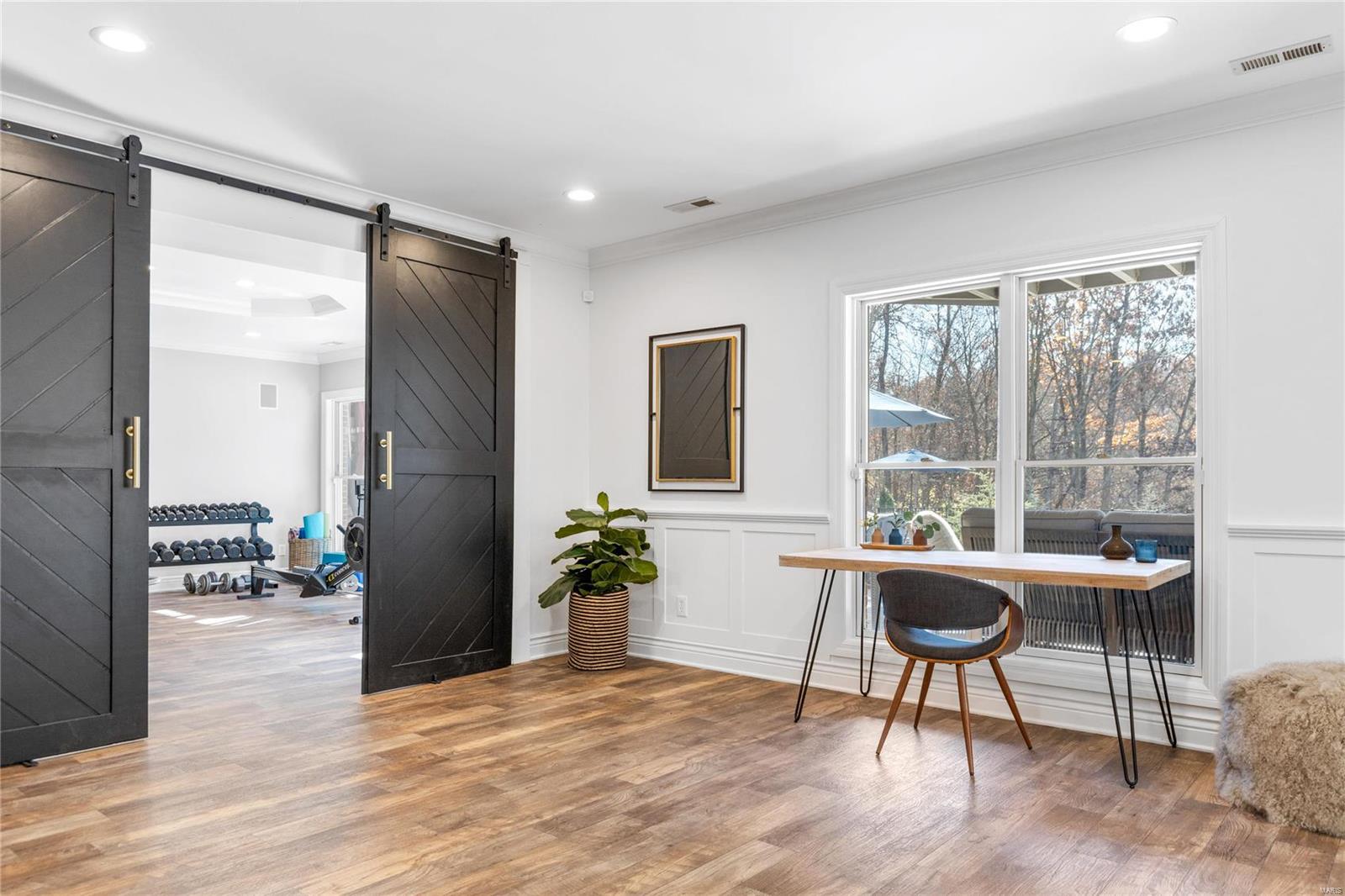 Whitmoor Upper Rdwy & Esmt - Residential