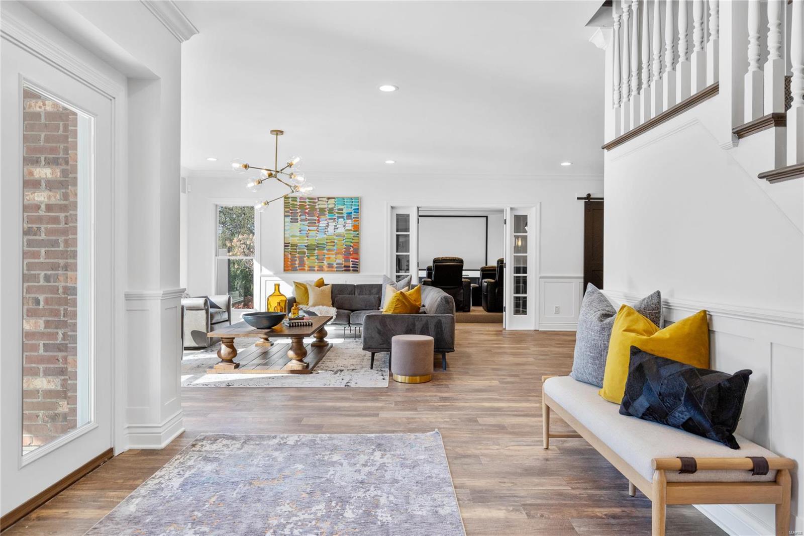 Whitmoor Upper Rdwy & Esmt - Residential