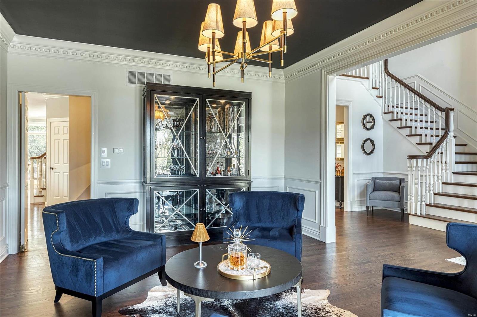 Whitmoor Upper Rdwy & Esmt - Residential