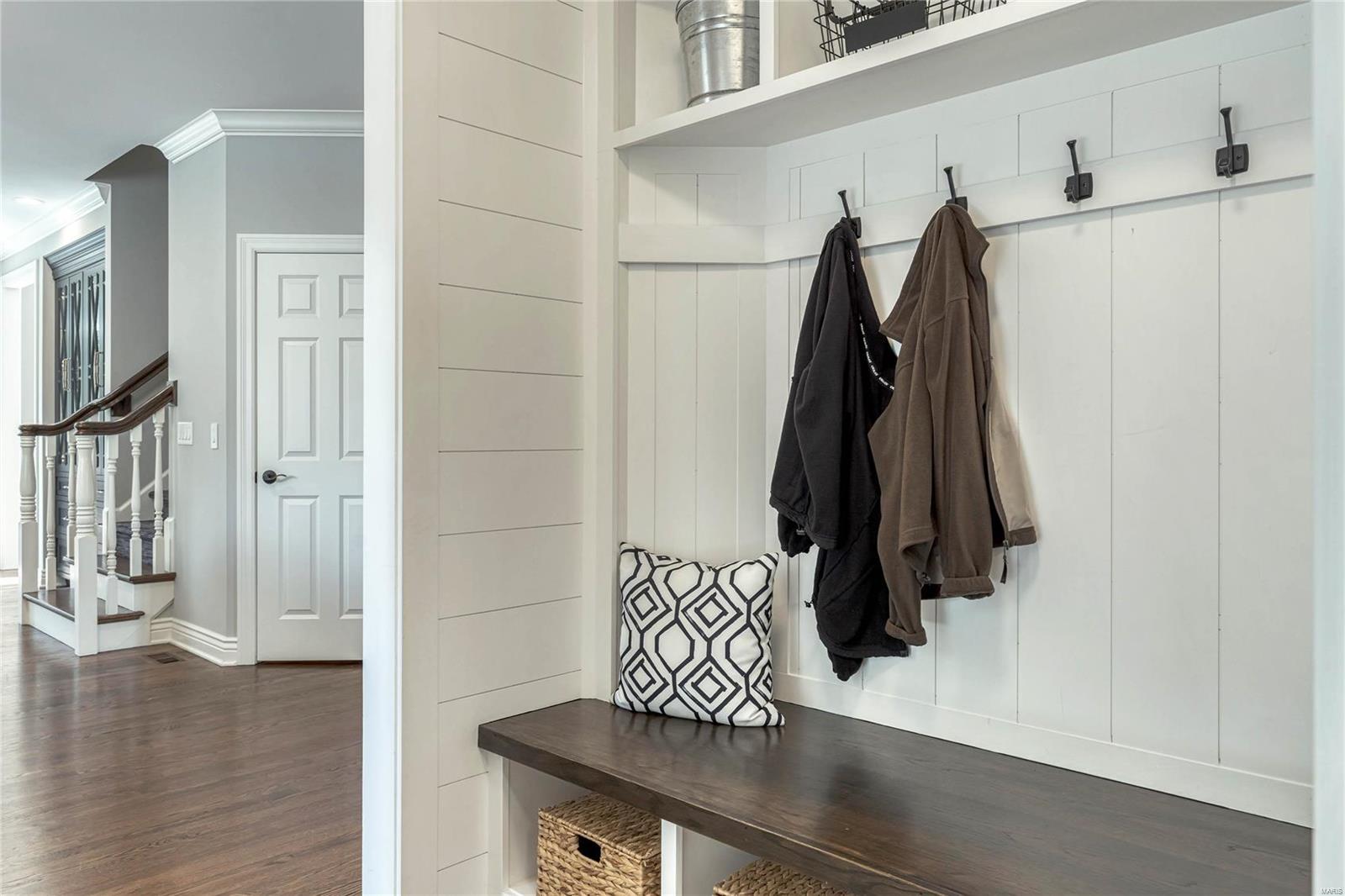 Whitmoor Upper Rdwy & Esmt - Residential