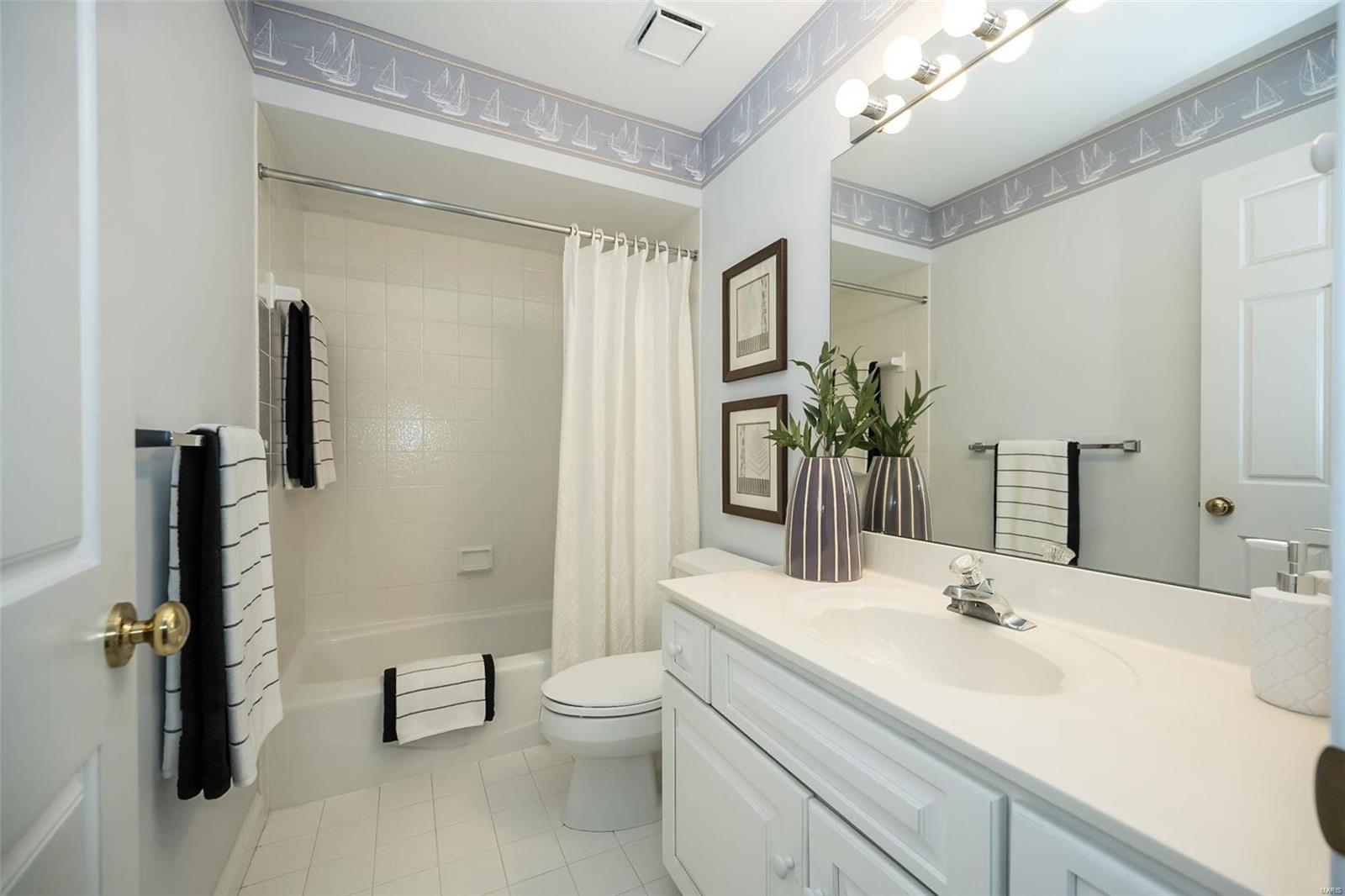 Kingspointe 2A - Residential