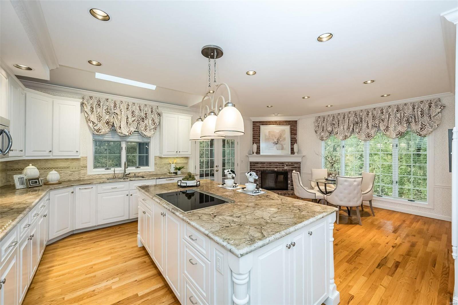 Kingspointe 2A - Residential