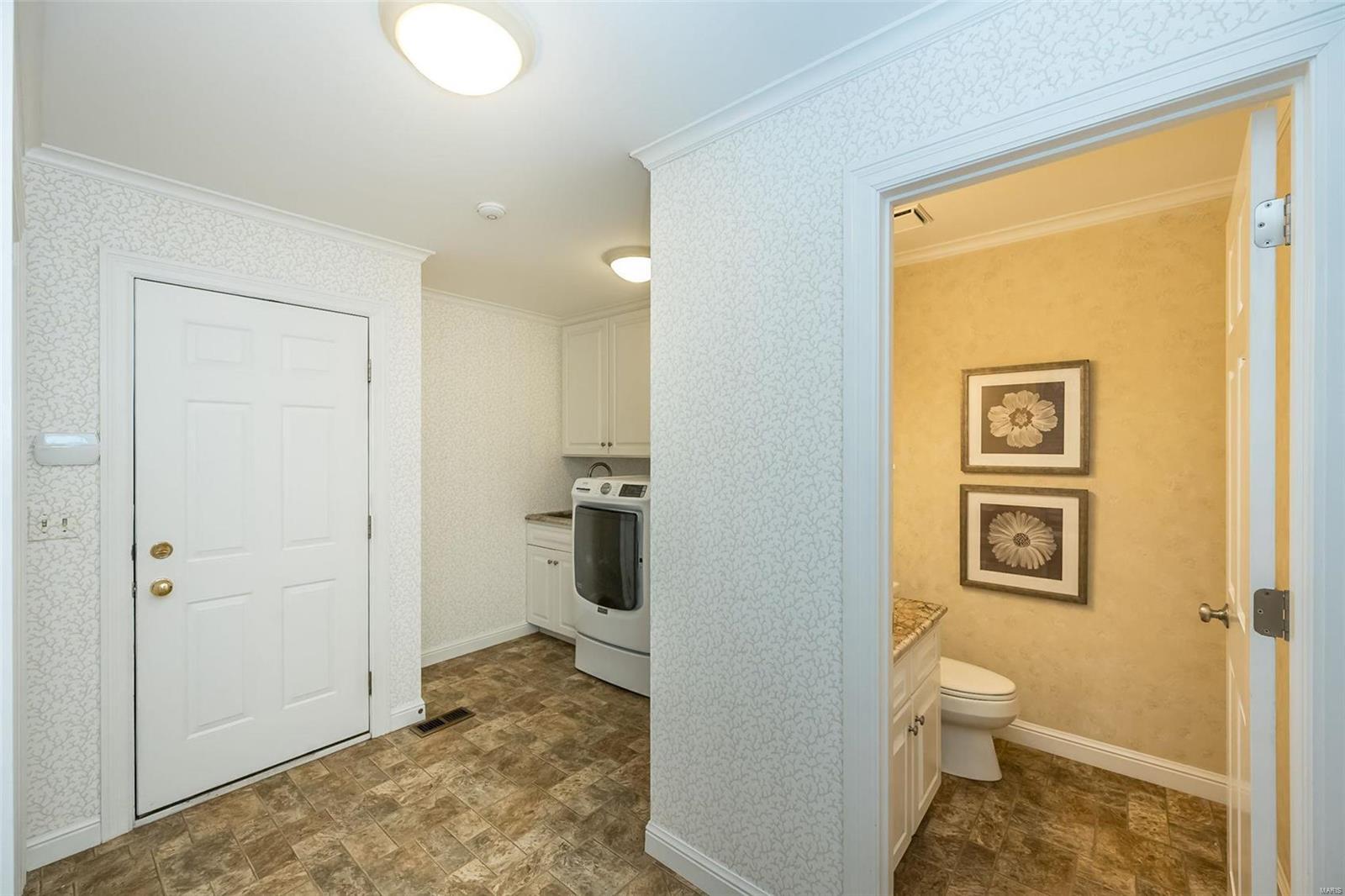 Kingspointe 2A - Residential